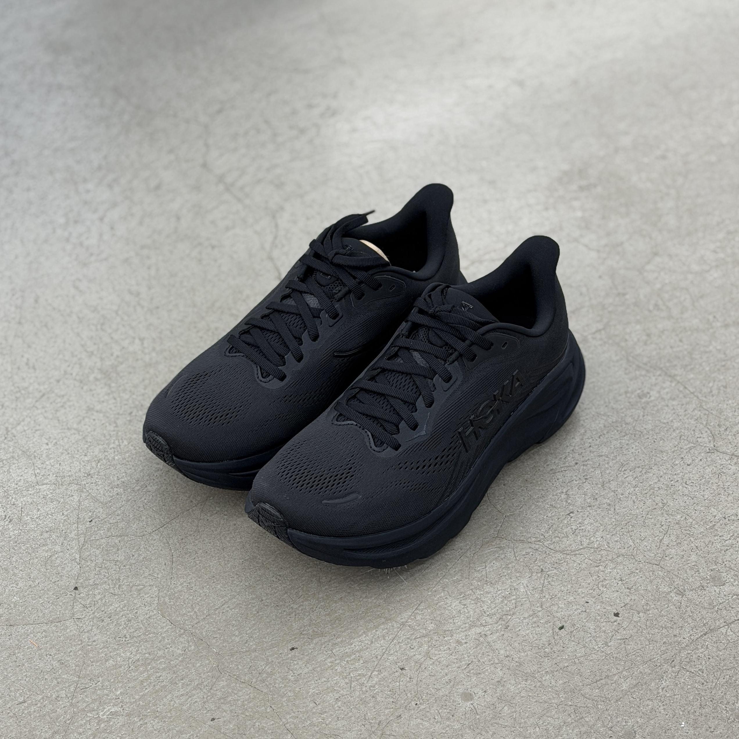 Hoka Clifton 11 Black | 1176572