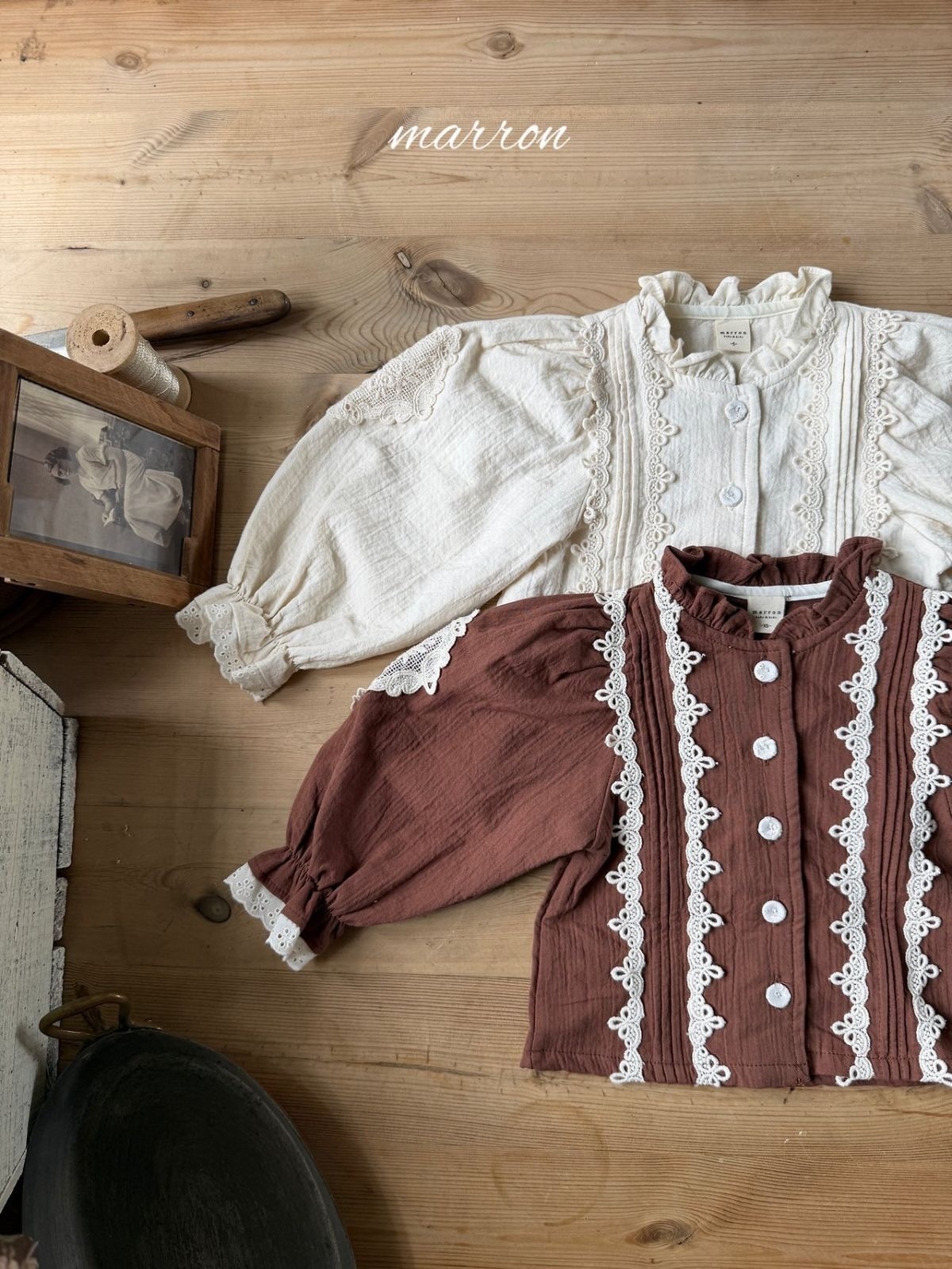 MARRON Motif Blouse
