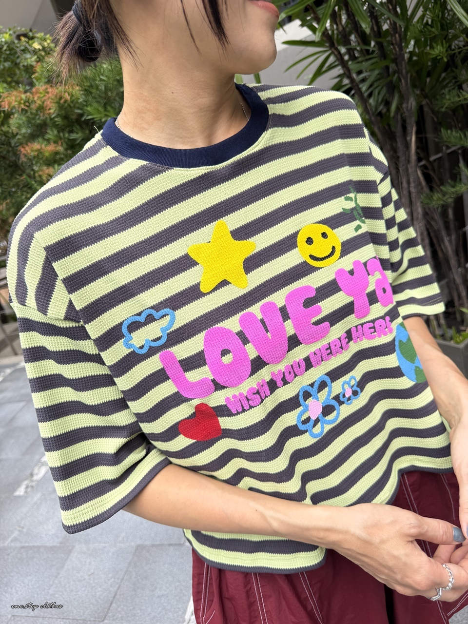 泰國微笑LOVE橫條上衣 (綠)