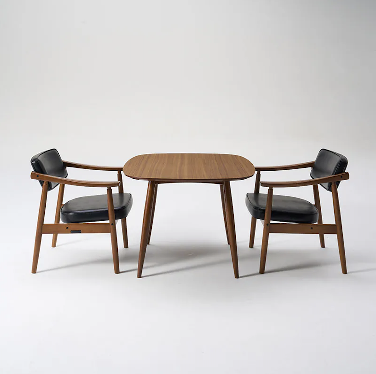 D Table 可調式餐桌/ 工作桌（胡桃木色）