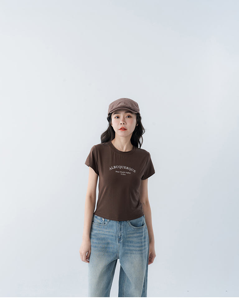 Simple English letter print fitted short-sleeved top, available in two colors, S/M.【01099684】in stock+pre-order