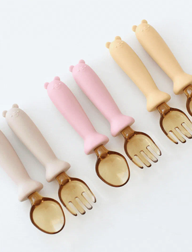 【Bellable】Korea Silicone Bendable Self-Directing Toddler Spoon & Fork Set with Case