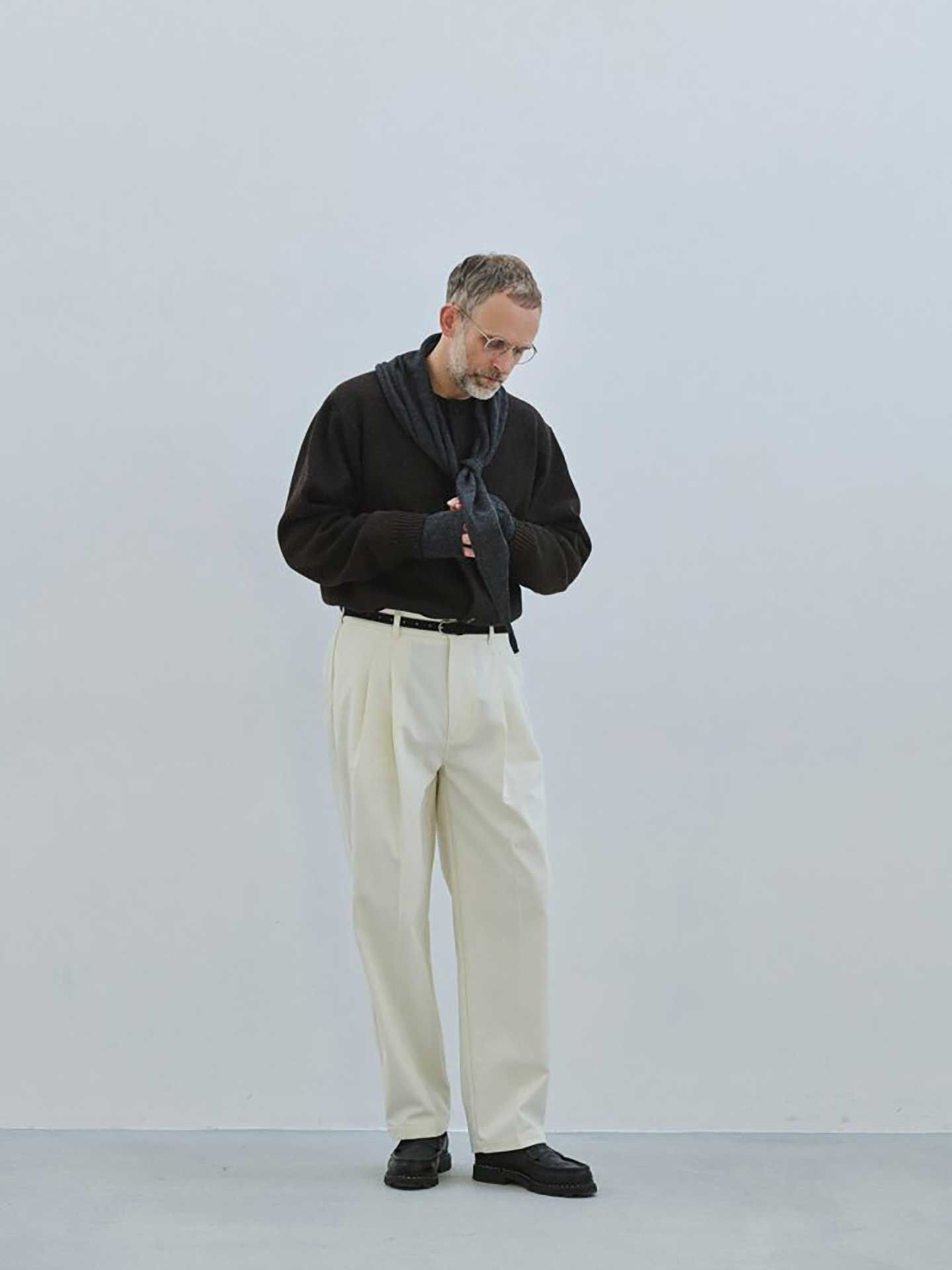 Still By Hand Deep Tuck Pressed Pants PT05263
