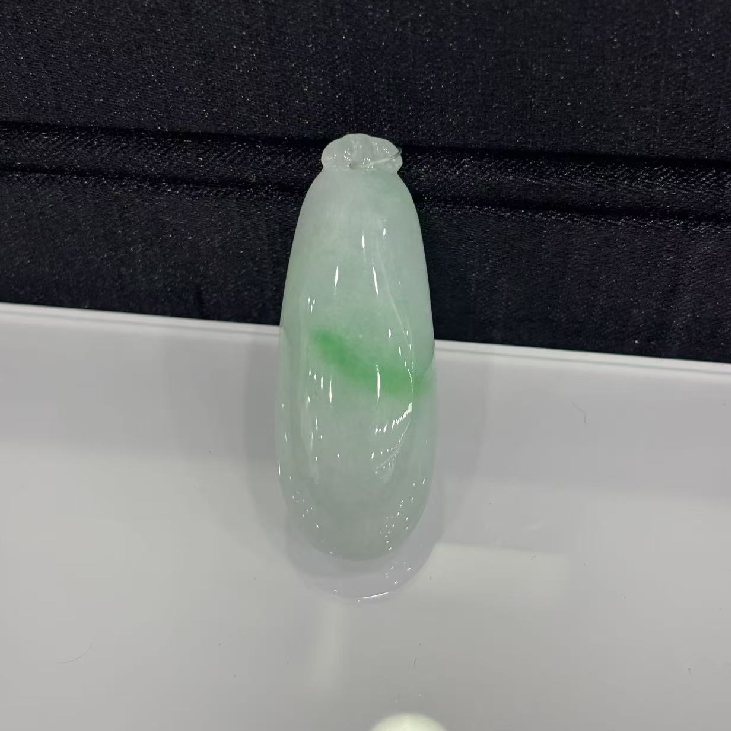 VC155 翡翠瓜 連18k金扣 (SG37) **連證書