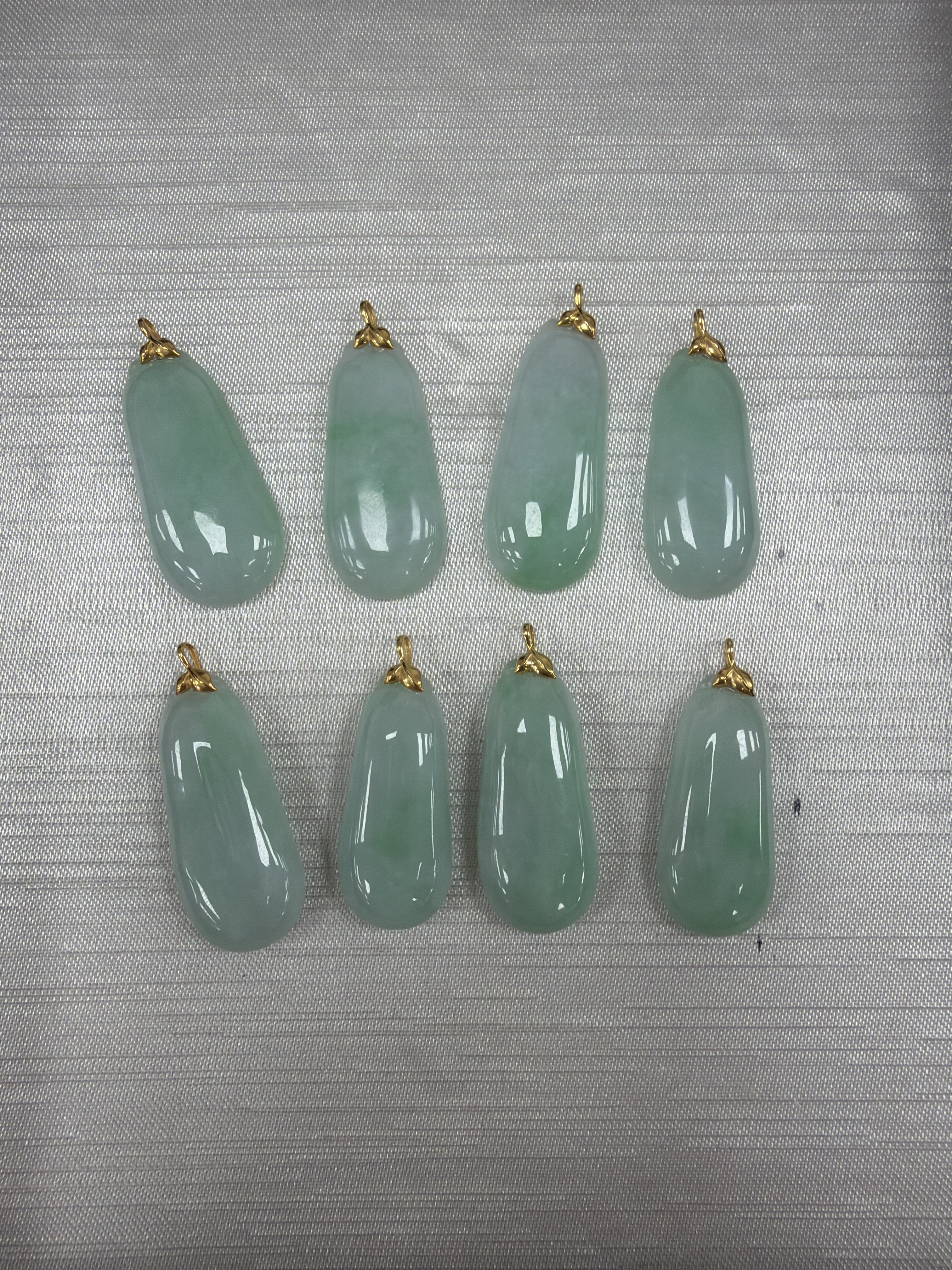 VC20 翡翠果陽綠福瓜 連18K金扣  (F1020)
