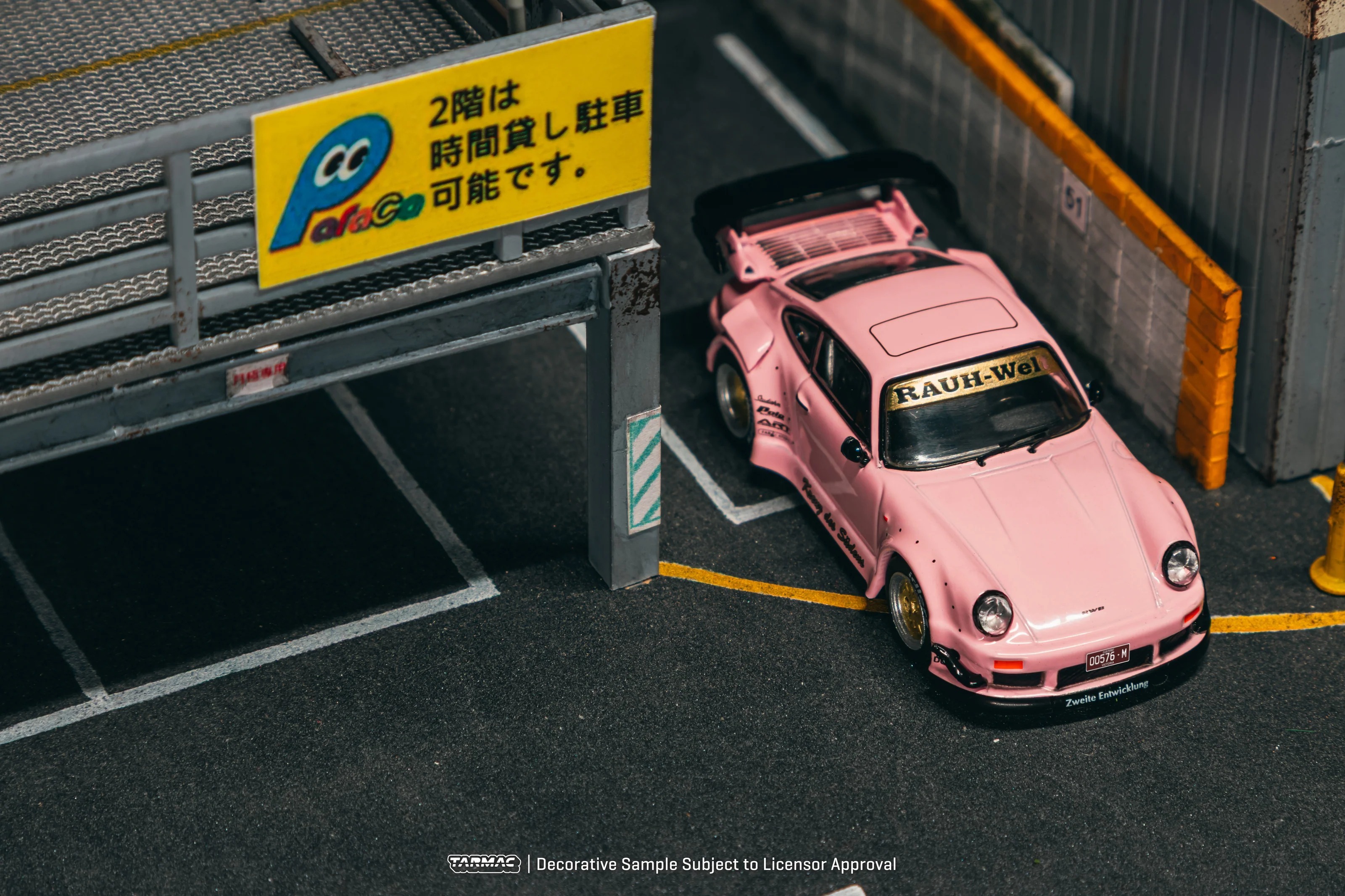 Tarmac Works 1/64 RWB 930 Southern Cross