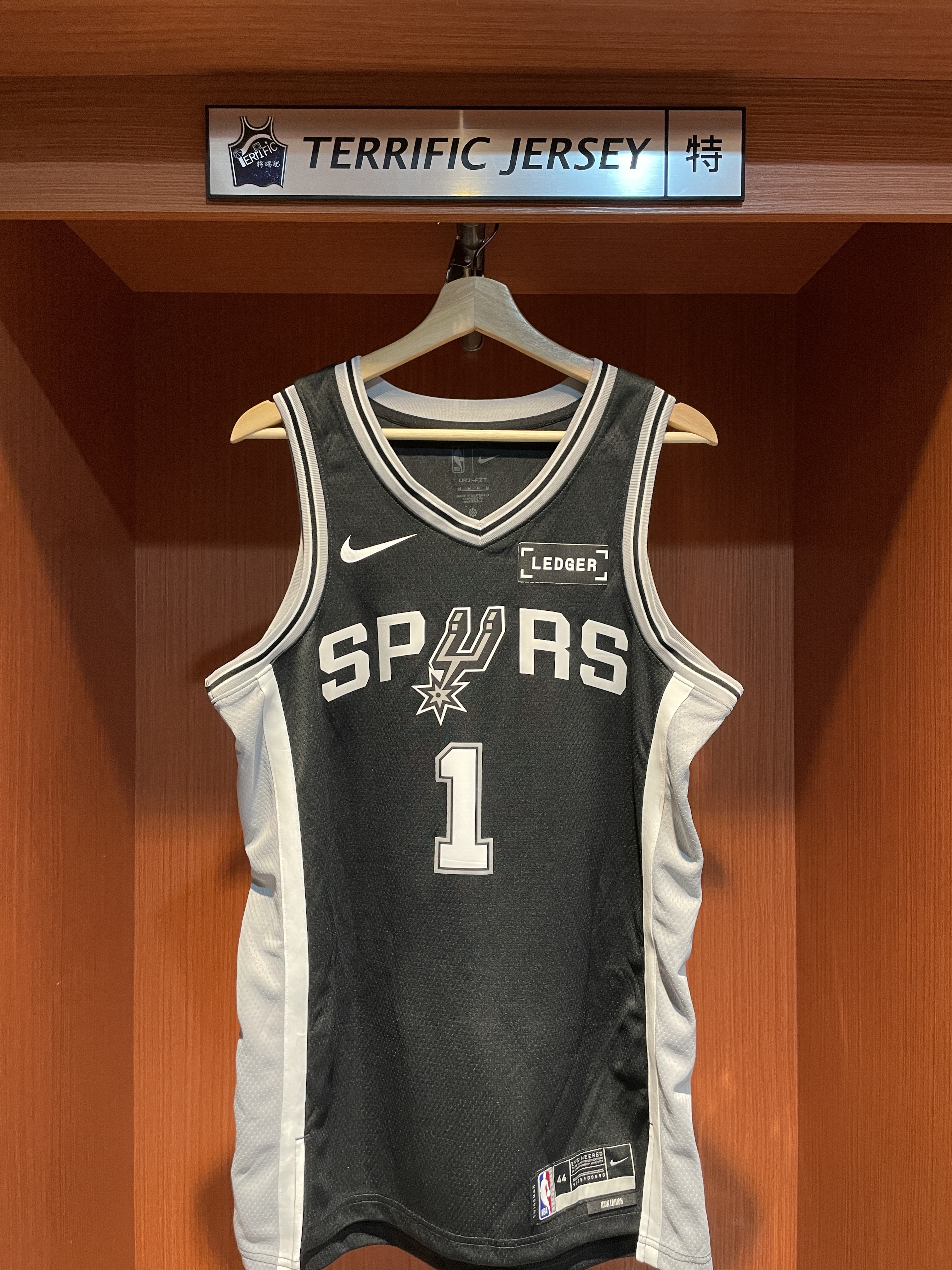 NBA球衣 Victor Wembanyama 聖安東尼奧馬刺黑 Icon Nike Swingman 球迷版 熱轉印 含贊助商標 全新