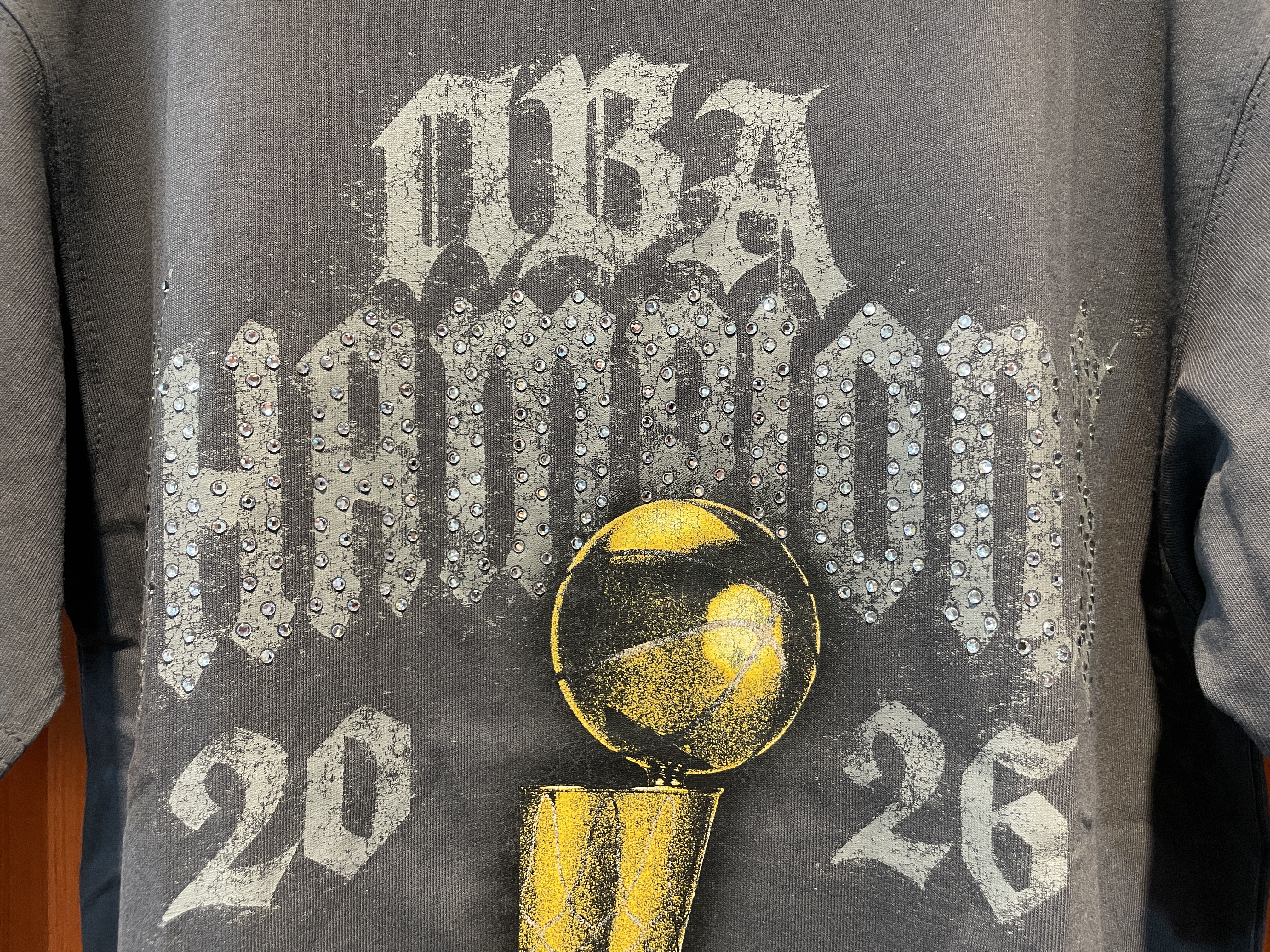 NBA短袖 New York Knicks 紐約尼克 冠軍灰 鑽石 Champions Nike Limited Edition On Court Tee 棉質 短袖 寬鬆剪裁 全新