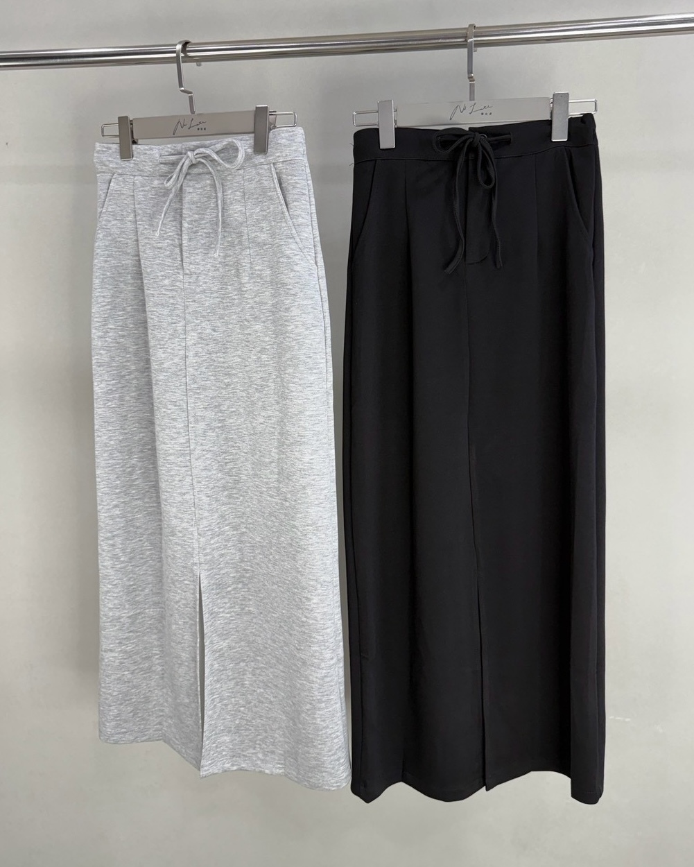 前開岔單釦抽繩直筒長裙