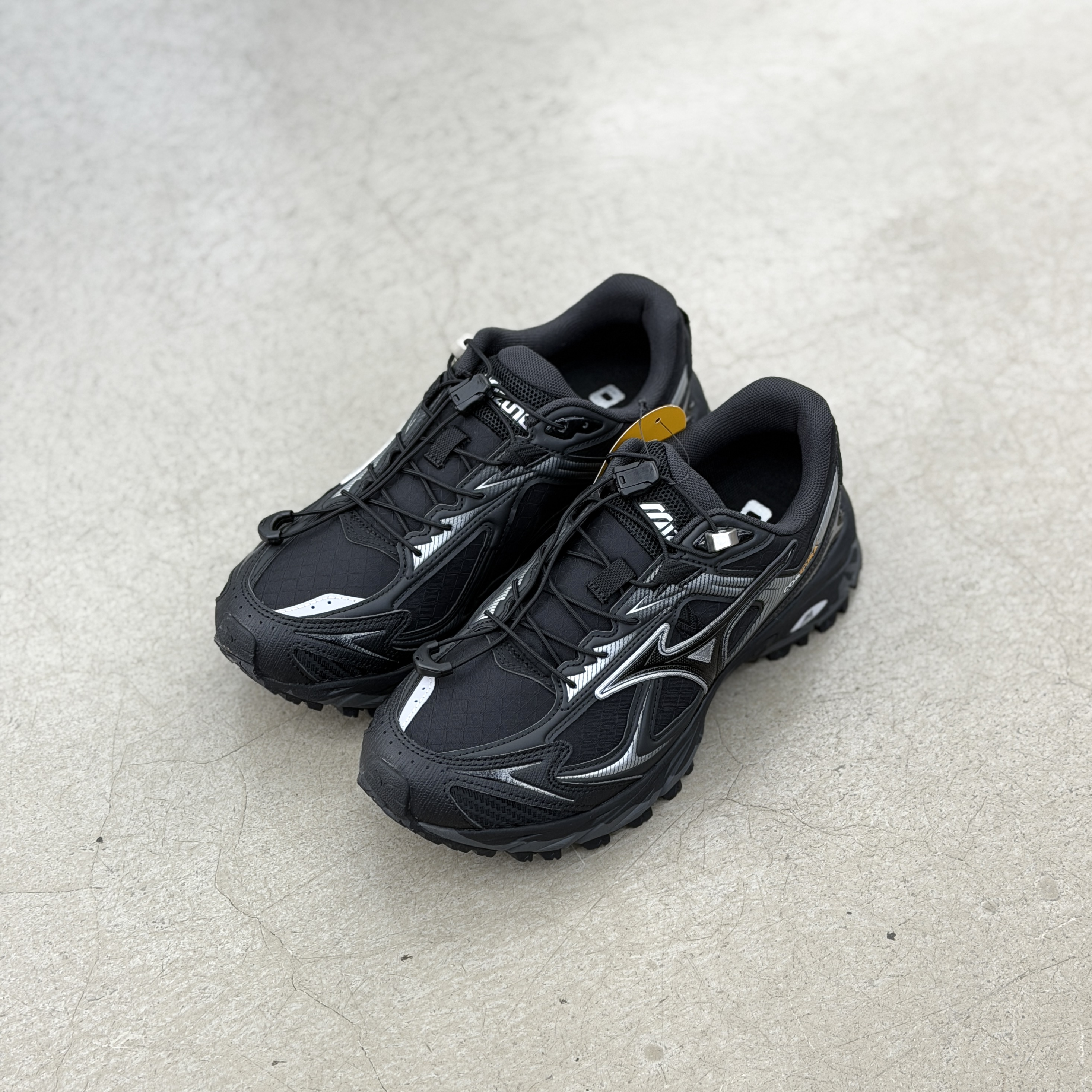Mizuno FIVI TL V2 Cordura Black Silver | D1GH263701