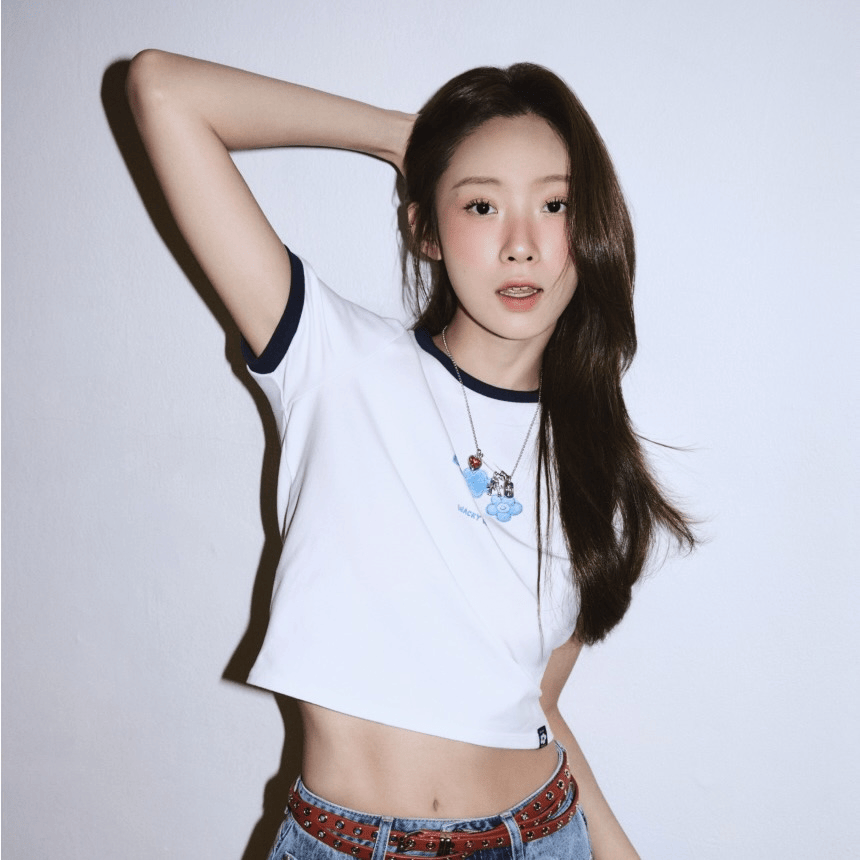 Wacky WiLLy｜Women's Ringer Graphic Cropped Short-Sleeve T-Shirt [2 colors]