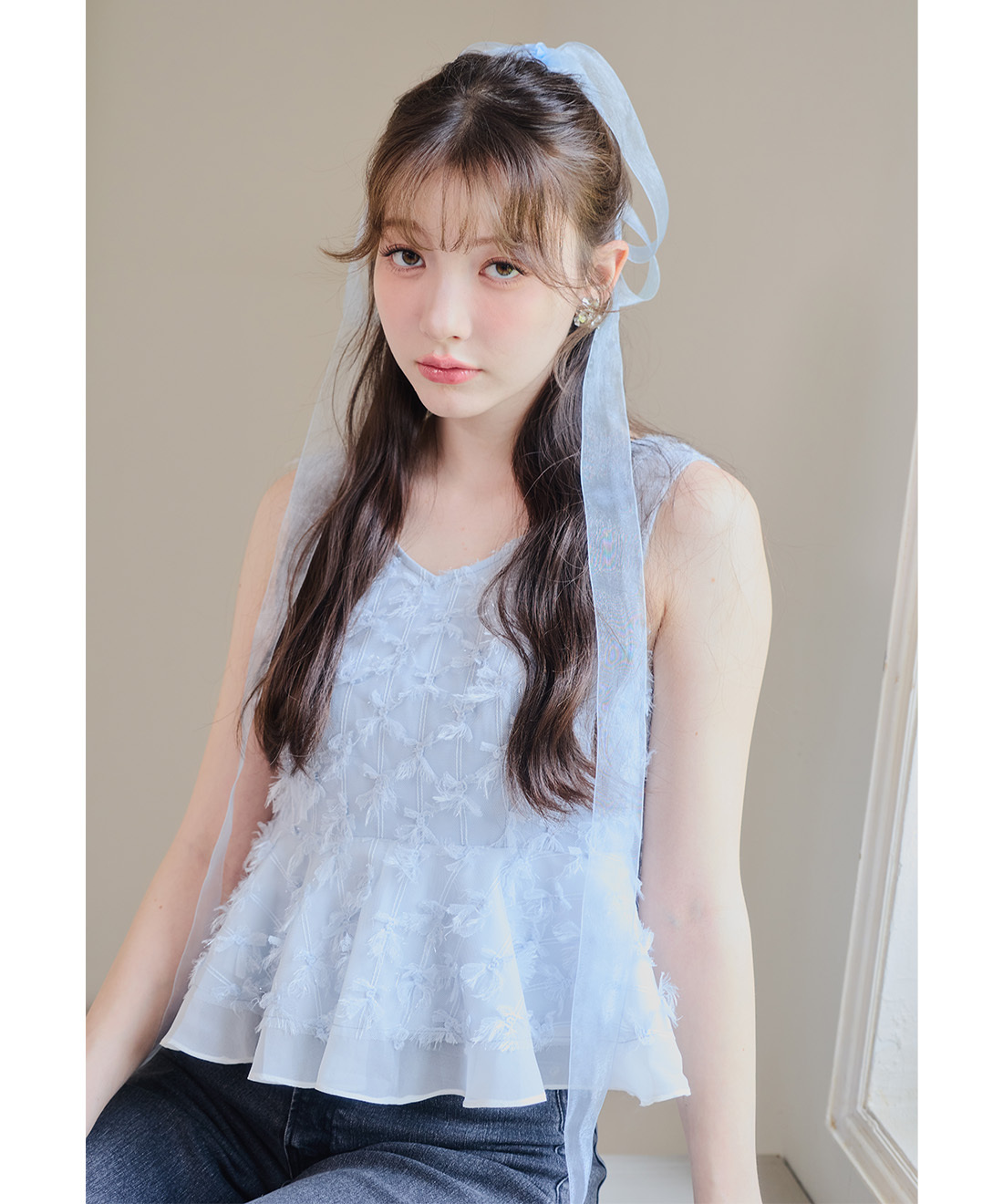[預購]LILLIAN CARAT立體蝴蝶結薄紗荷葉擺上衣