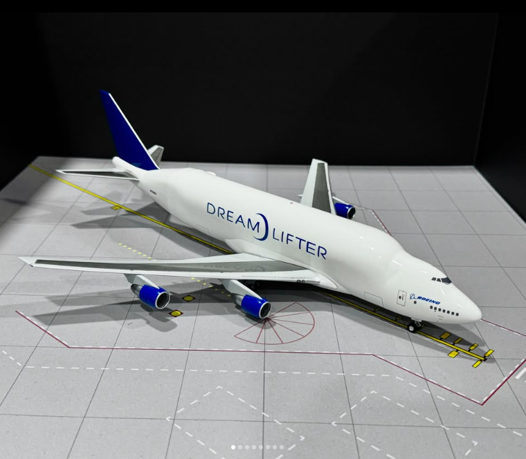 Hogan wings 1/200 波音747LCF Dreamliner N7808A 夢想運輸原型機
