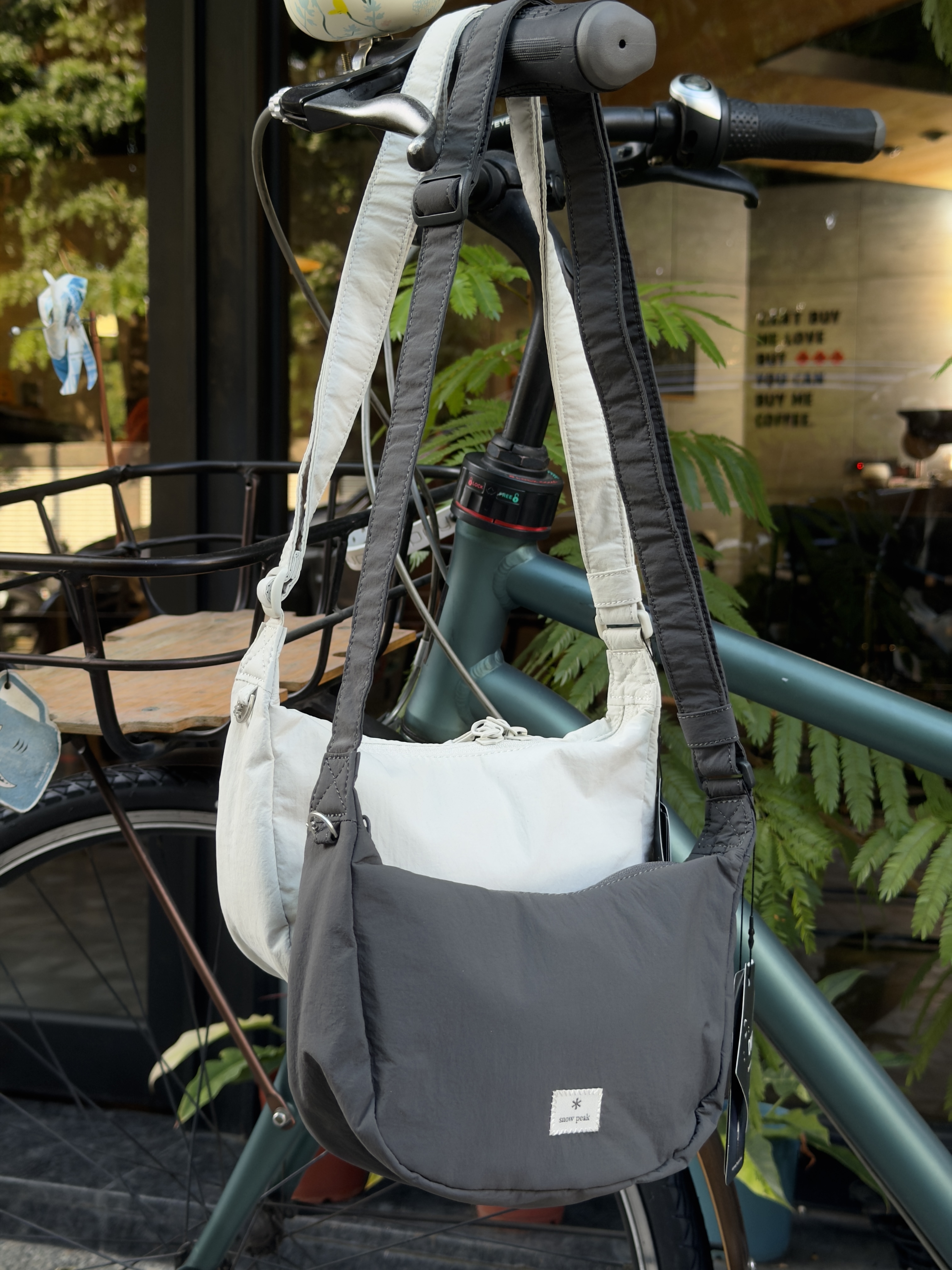 Snow Peak Light-weight Taslan Mini Hobo Bag 2L 迷你半月包 側背包 S26MWFCB77