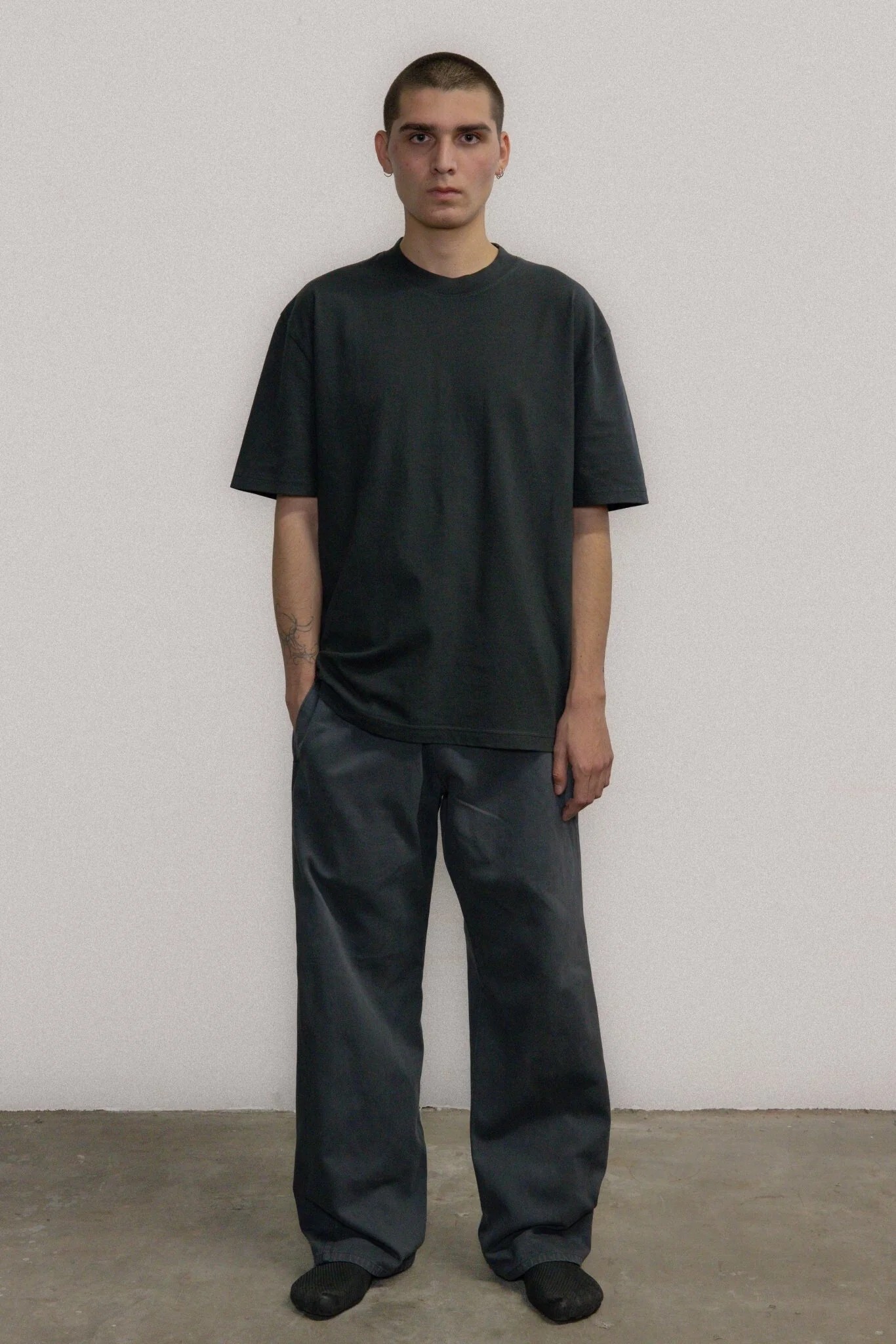 Yeezy x Gap Short Sleeve Tee 聯名基礎款短袖