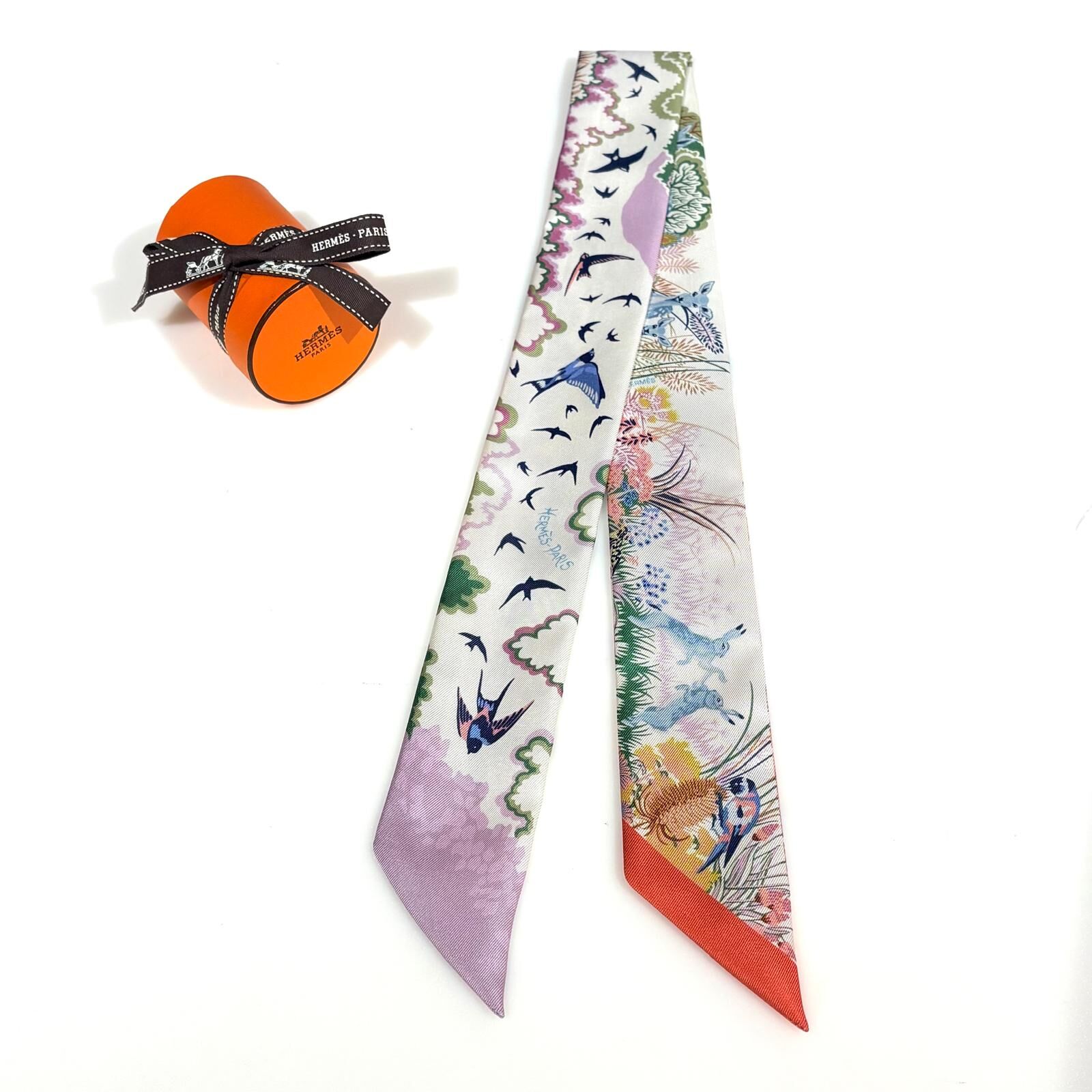 全新HERMES TWILLY  H064297S 02 白底燕子圖案 Rewilding Nature Twilly  #BRAND NEW #香榭站正品