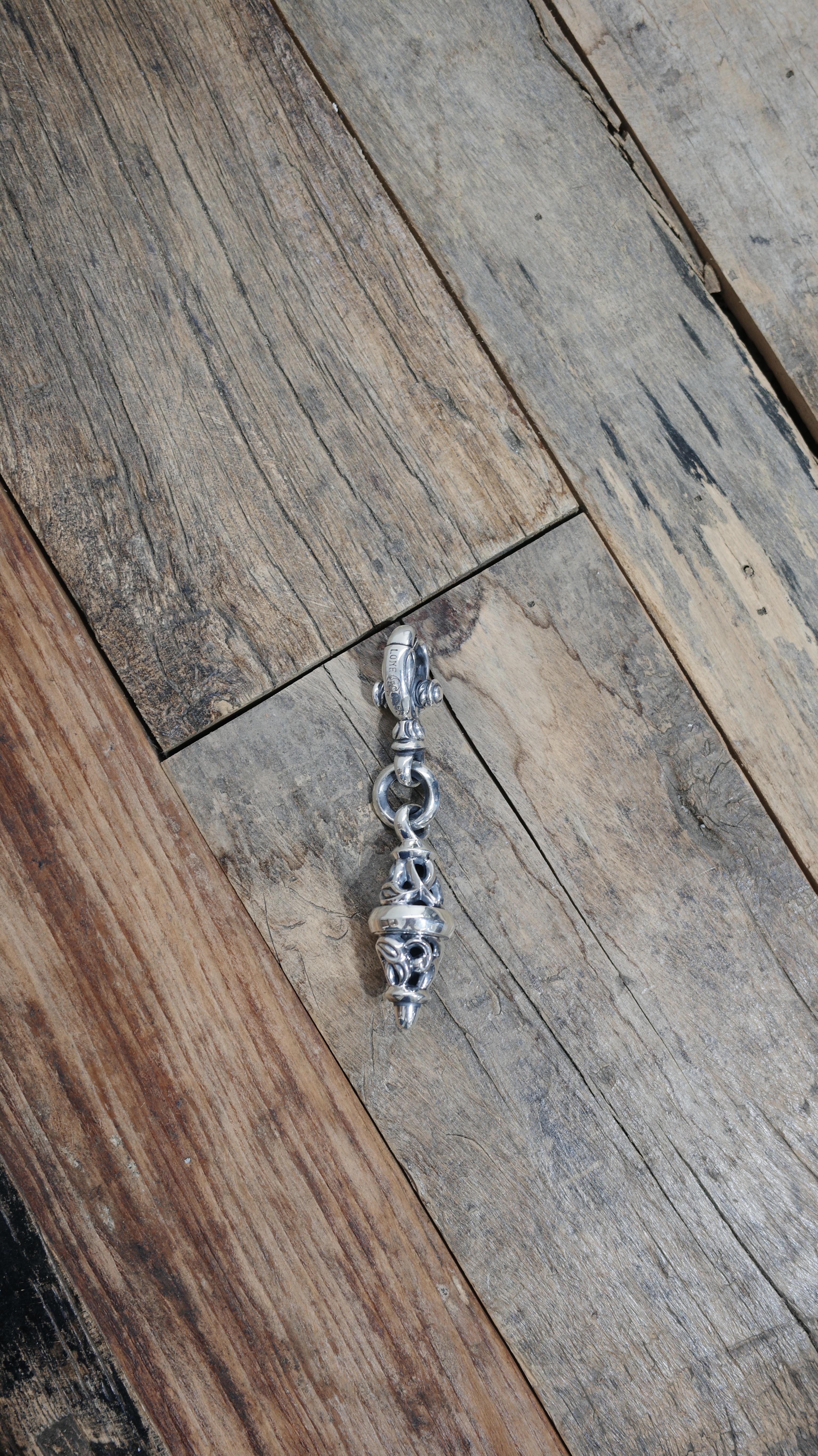 Crane Bead Key Clasp