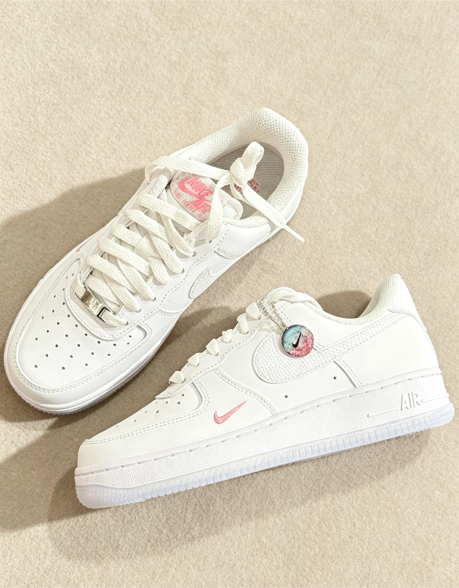 NIKE W AIR FORCE 1 AF1  "White Lotus" 白粉 彩虹 鞋扣 蛇紋 小勾 限定款 IV4453100