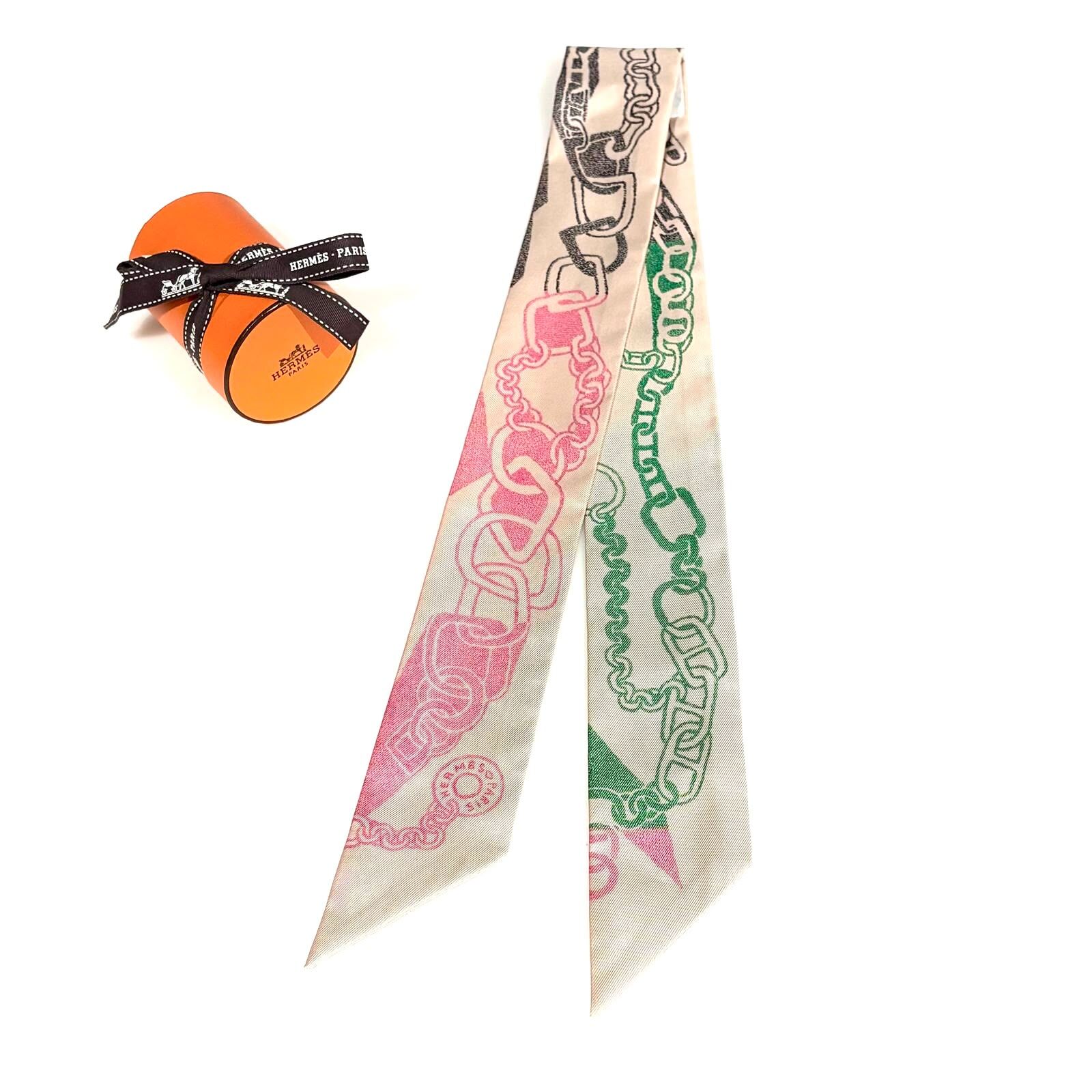 全新HERMES TWILLY H064367S 06 杏色/粉紅/綠 Boucles et Maillons  #BRAND NEW #香榭站正品