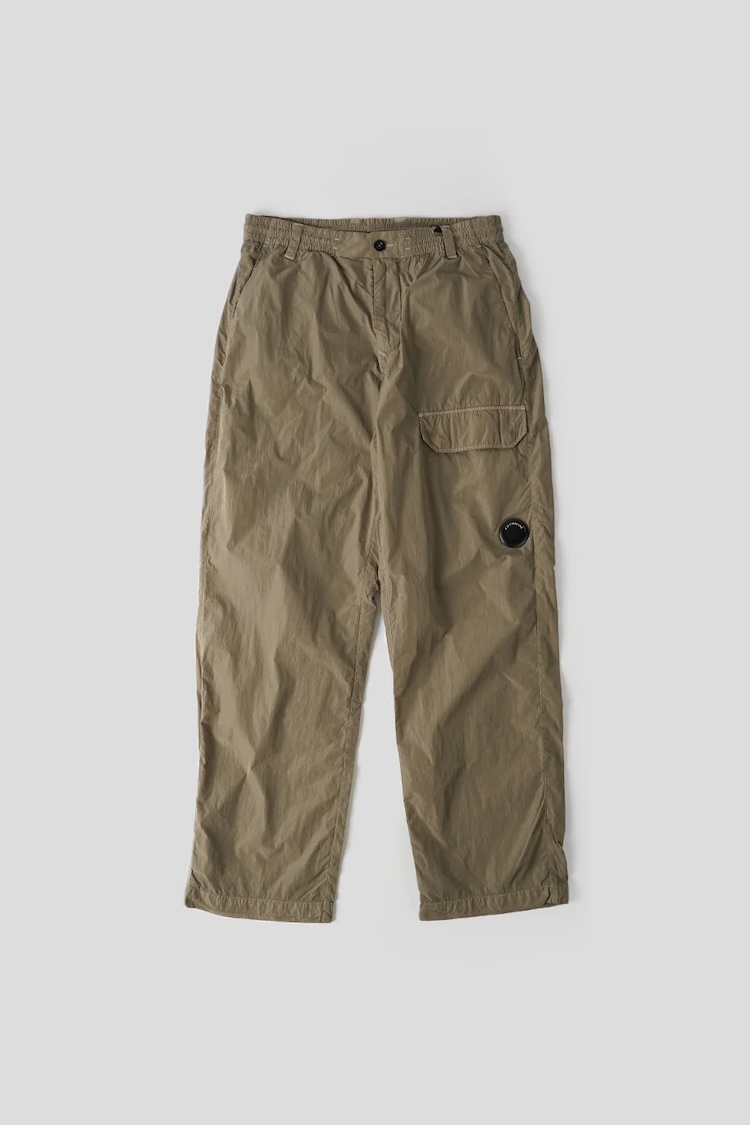 C.P. Company - Chrome-R Regular Lens Cargo Pants - 21CMPA109A005904G356 FALLEN ROCK