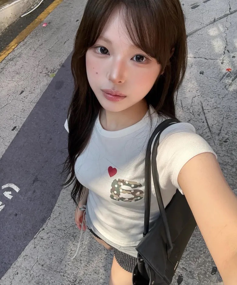 🇰🇷 aeae DOT SMALL LETTER TEE 波點字母LOGO 迷彩 撞色 短版 短T 短袖 / 預購