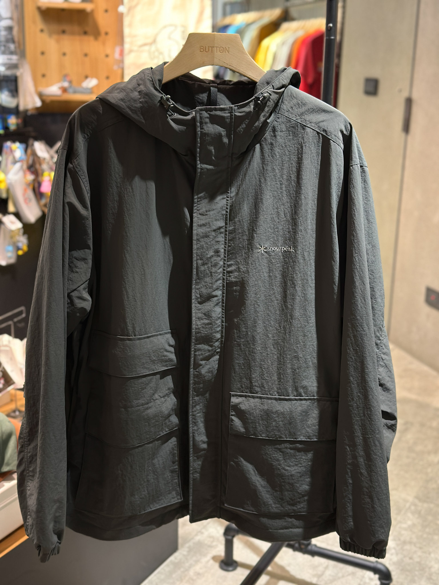 Snow Peak Cample Utility Windbreaker 防曬 防風外套 V 金泰亨同款 S26ZMCWB10