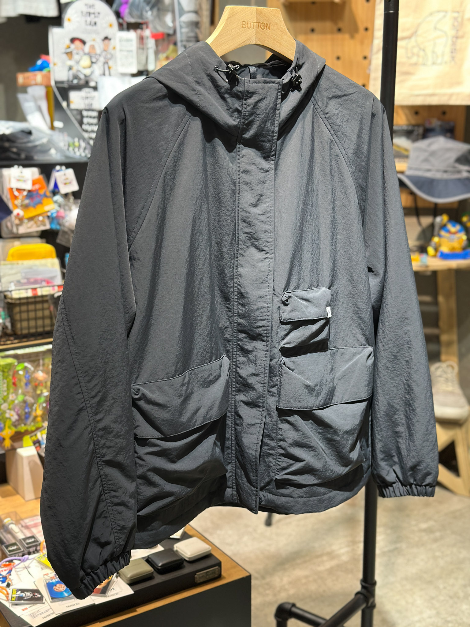 Snow Peak Cample Women Utility Windbreaker 26年 女款 三口袋 防曬 防風外套 S26ZWCWB11