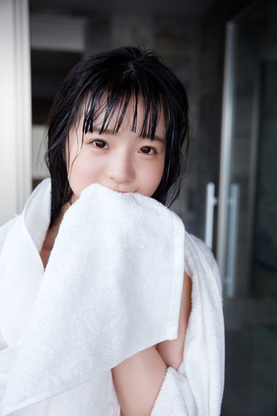 「R18.Japan」「預購」井上もも写真集『MoMologue』寫真集