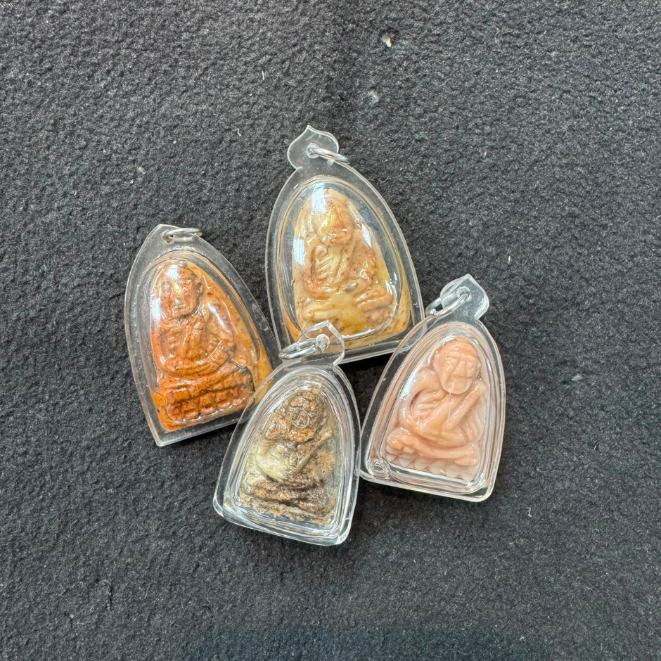 NEC-JJG0813-024 02817033~龍普托包框吊墜(綜合靈骨)(隨機) 附皮繩+鑰匙圈 (A24)