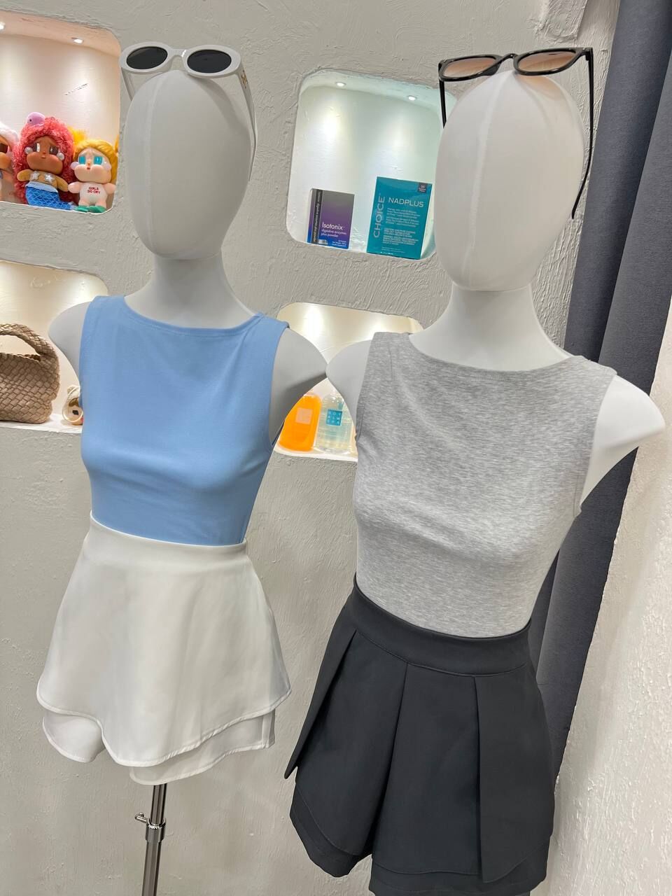 Sleeveless Basic Top