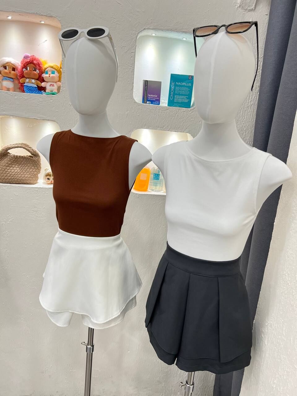 Sleeveless Basic Top