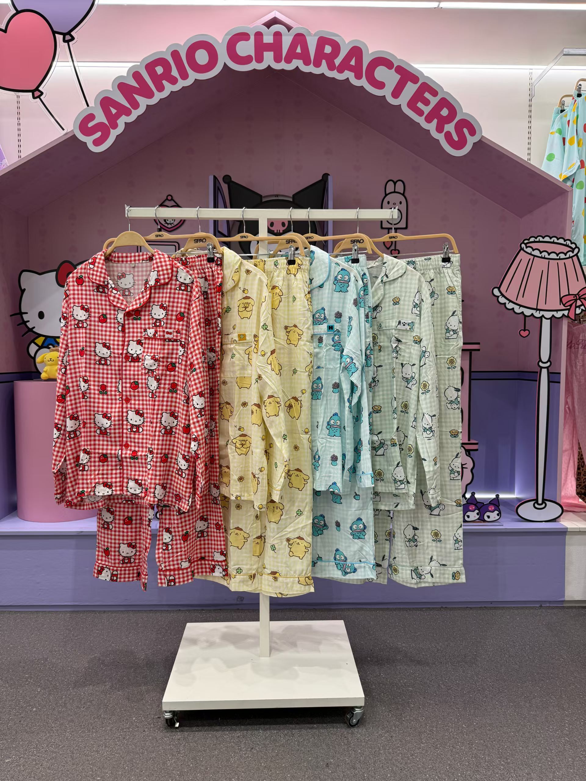 《限時團購優惠》SPAO卡通長袖 睡衣 sanrio