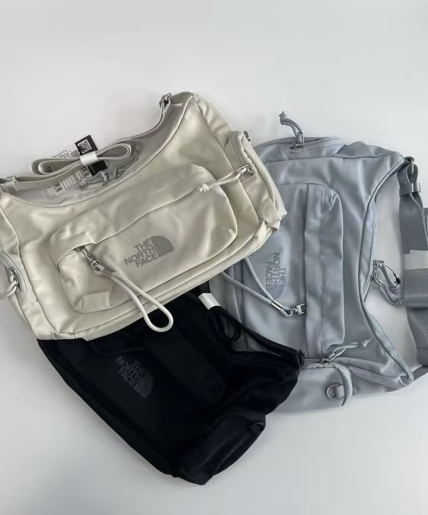 【預購】 The North Face WKR081204 BONNEY HOBO 單肩包