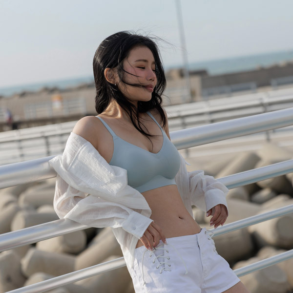 絕對無暇肌☼服貼包副乳無痕無感內衣 A.B.C.D.E罩