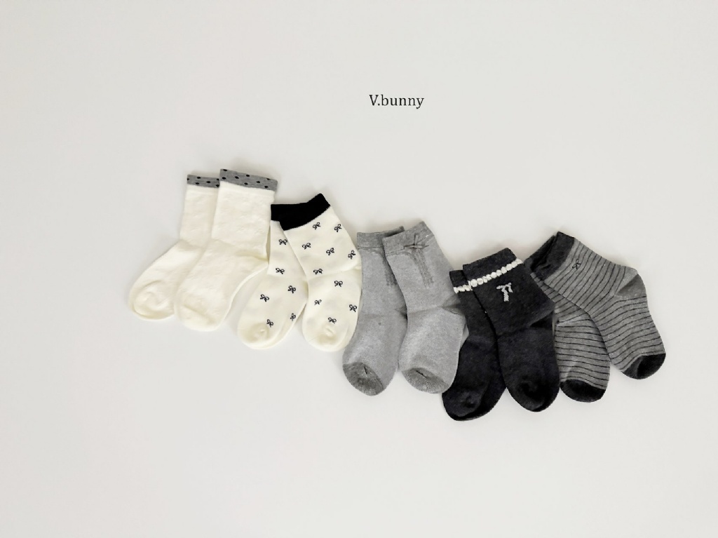 正韓秋Vbunny 白黑灰色系蝴蝶結襪(五入)