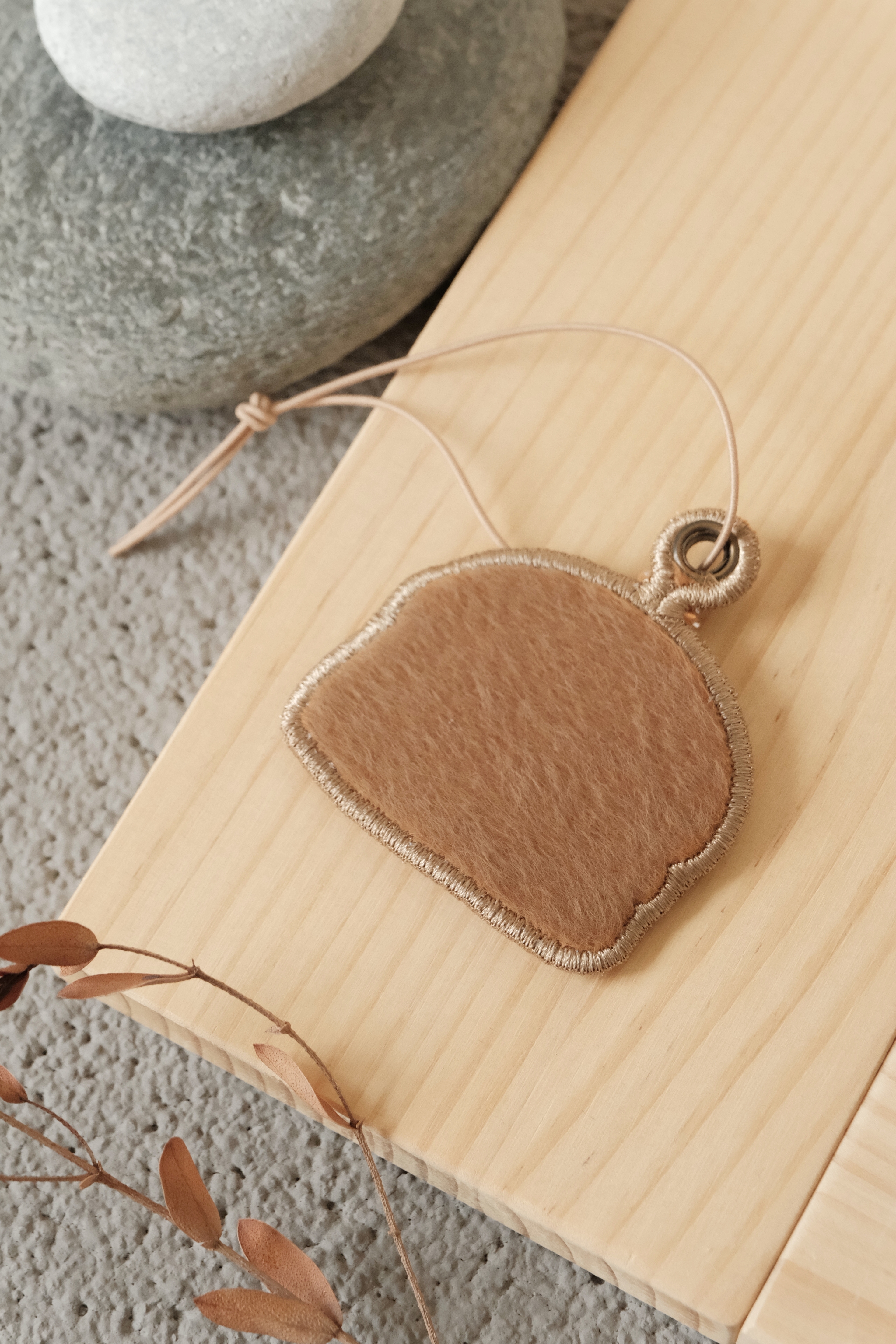 Hi Y.P store-迷你刺繡吊牌-獨家設計-漢堡