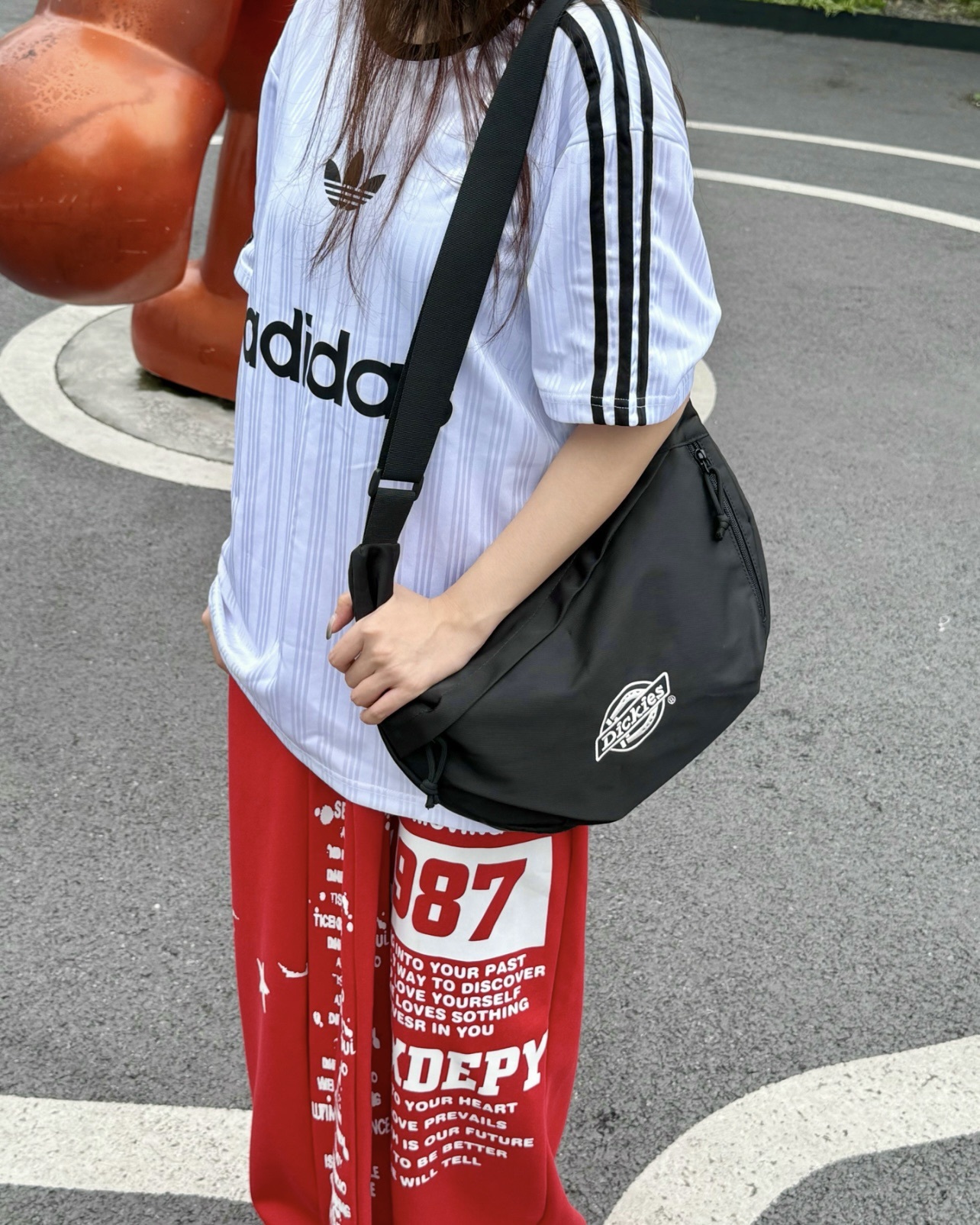 #預購 Dickies 經典休閒百搭 餃子包 單肩包 斜背包 DK-C055 兩色