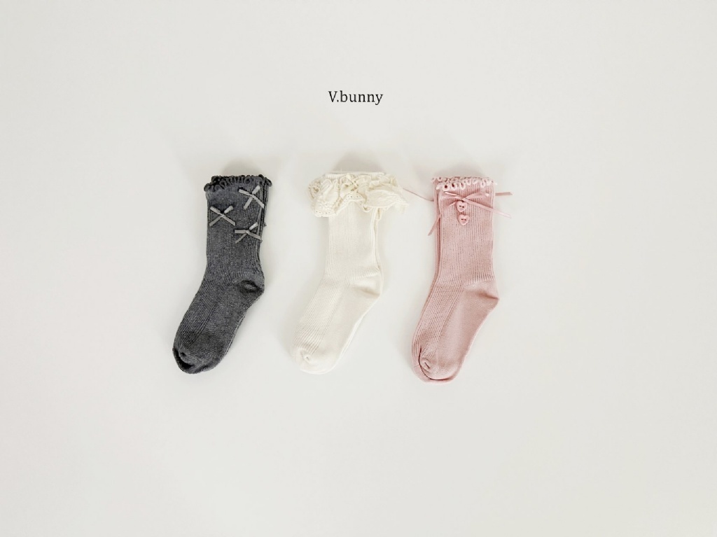 正韓秋Vbunny甜美緞帶捲邊襪(三入)