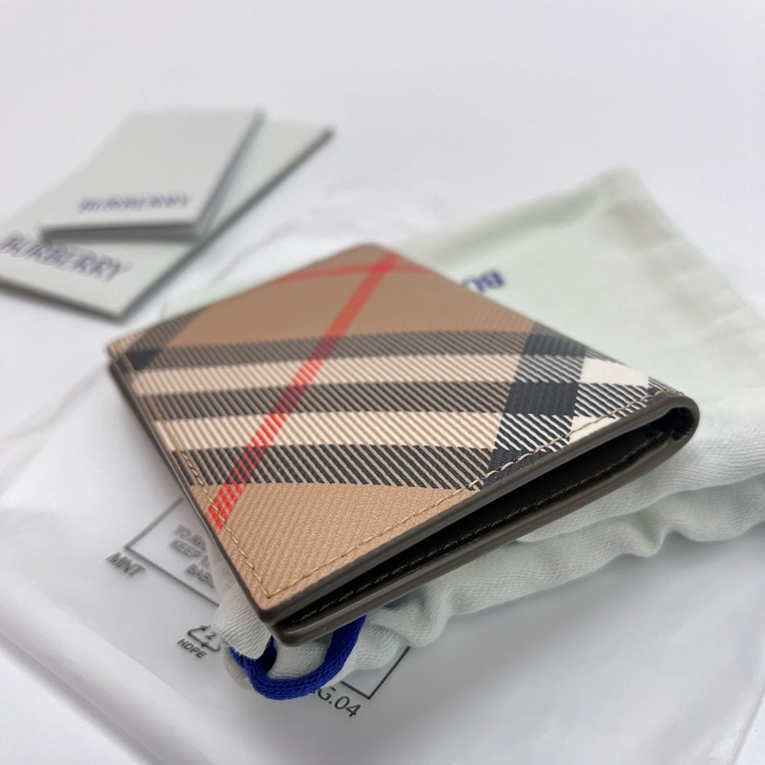 Burberry 格紋雙折卡套