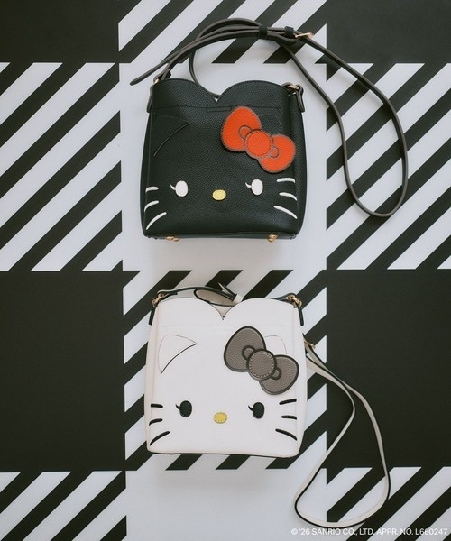 HELLO KITTY x VIS /  Double Face Heart Cut Mini Shoulder Bag