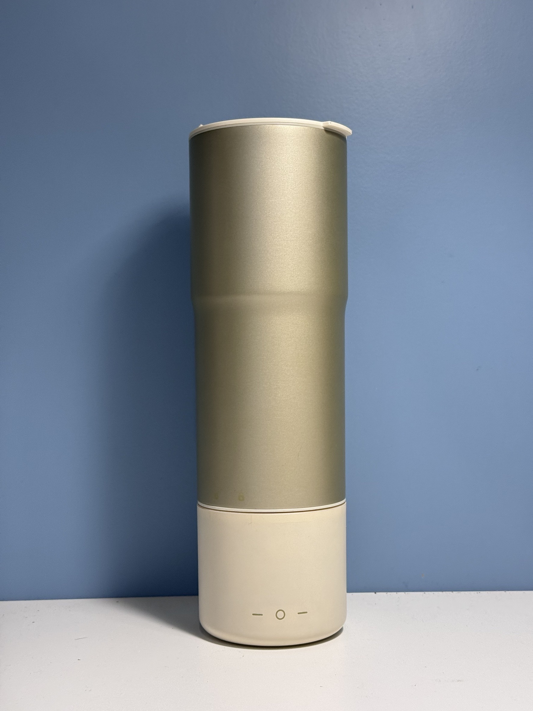 福利品出清【FUTURE LAB. 未來實驗室】Gradit 隨行溫控杯 金色