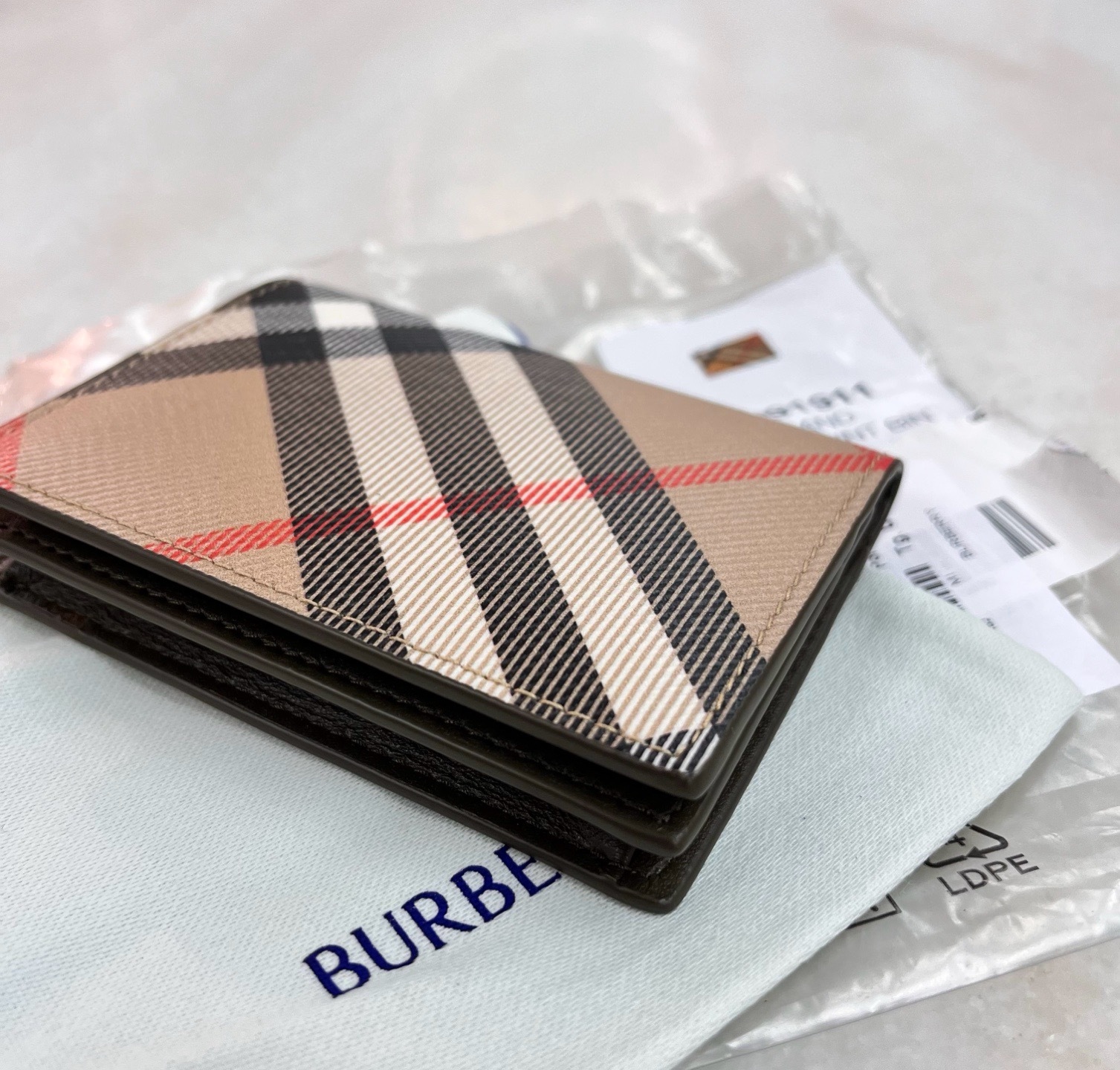 Burberry 格紋摺疊式卡包