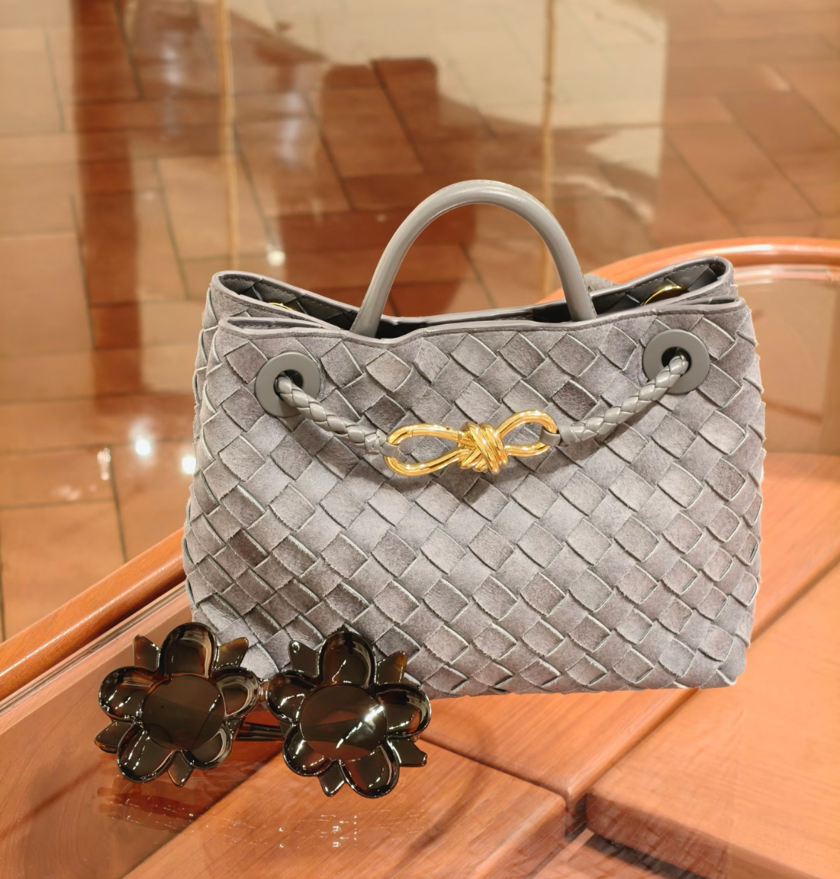 Bottega Veneta bv Small Andiamo 麂皮 手袋 灰藍色