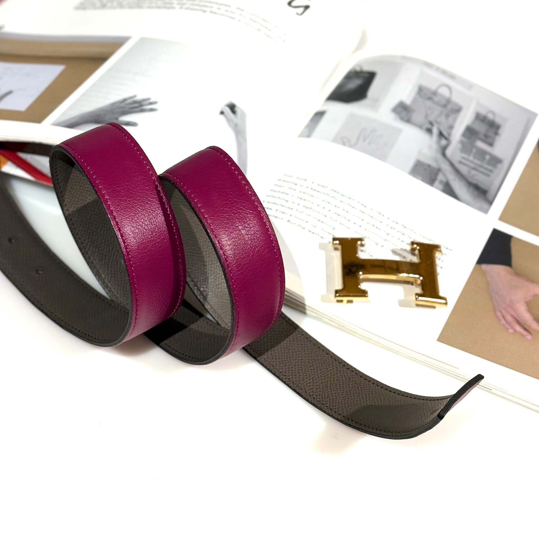 90%NEW二手HERMES女士皮帶 85碼 32MM 紫紅拼大象灰SWIFT皮金扣 #香榭站正品