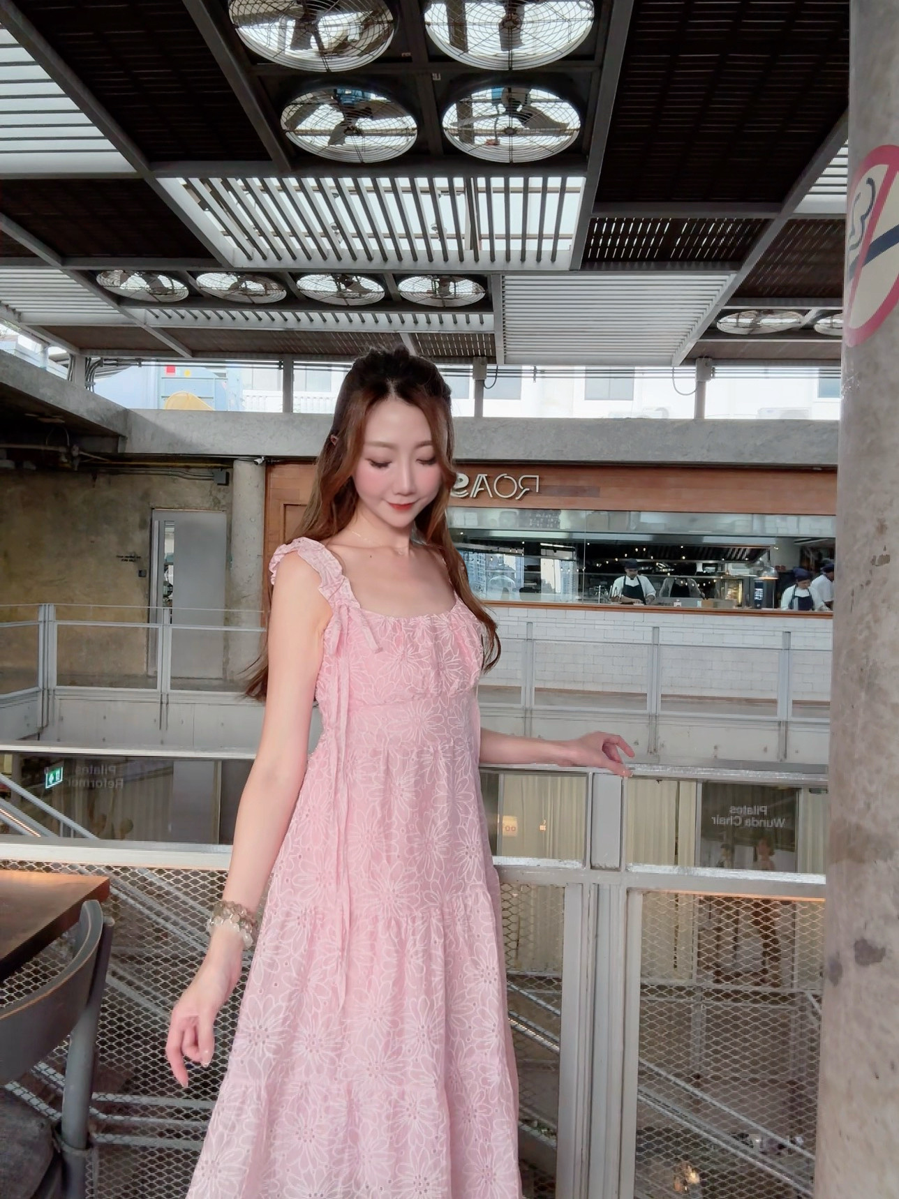 MADE IN THAILAND🇳🇱 THE ROSE DAISY EYELET TIERED SUNDRESS 260814