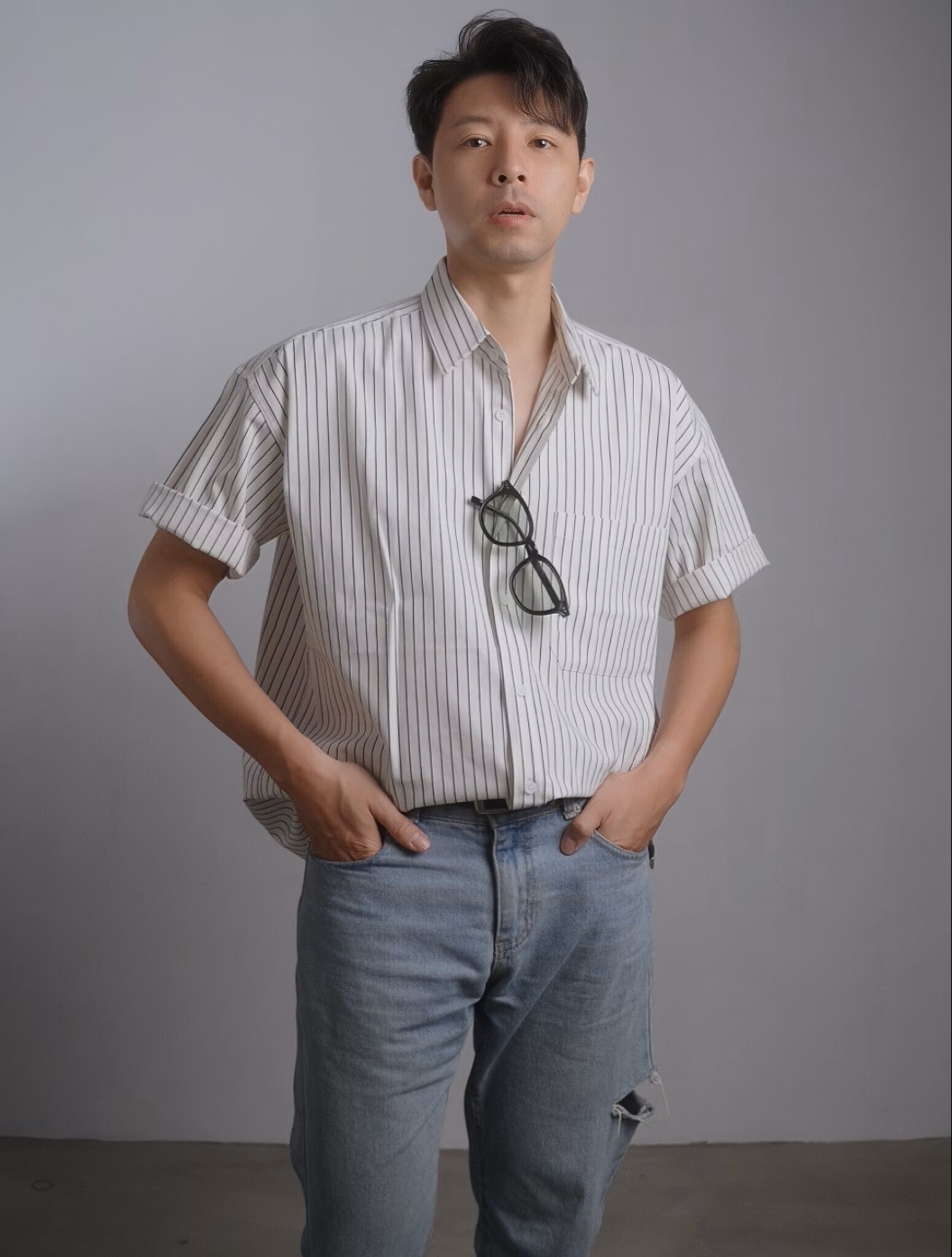 獨家挺版條紋短襯衫