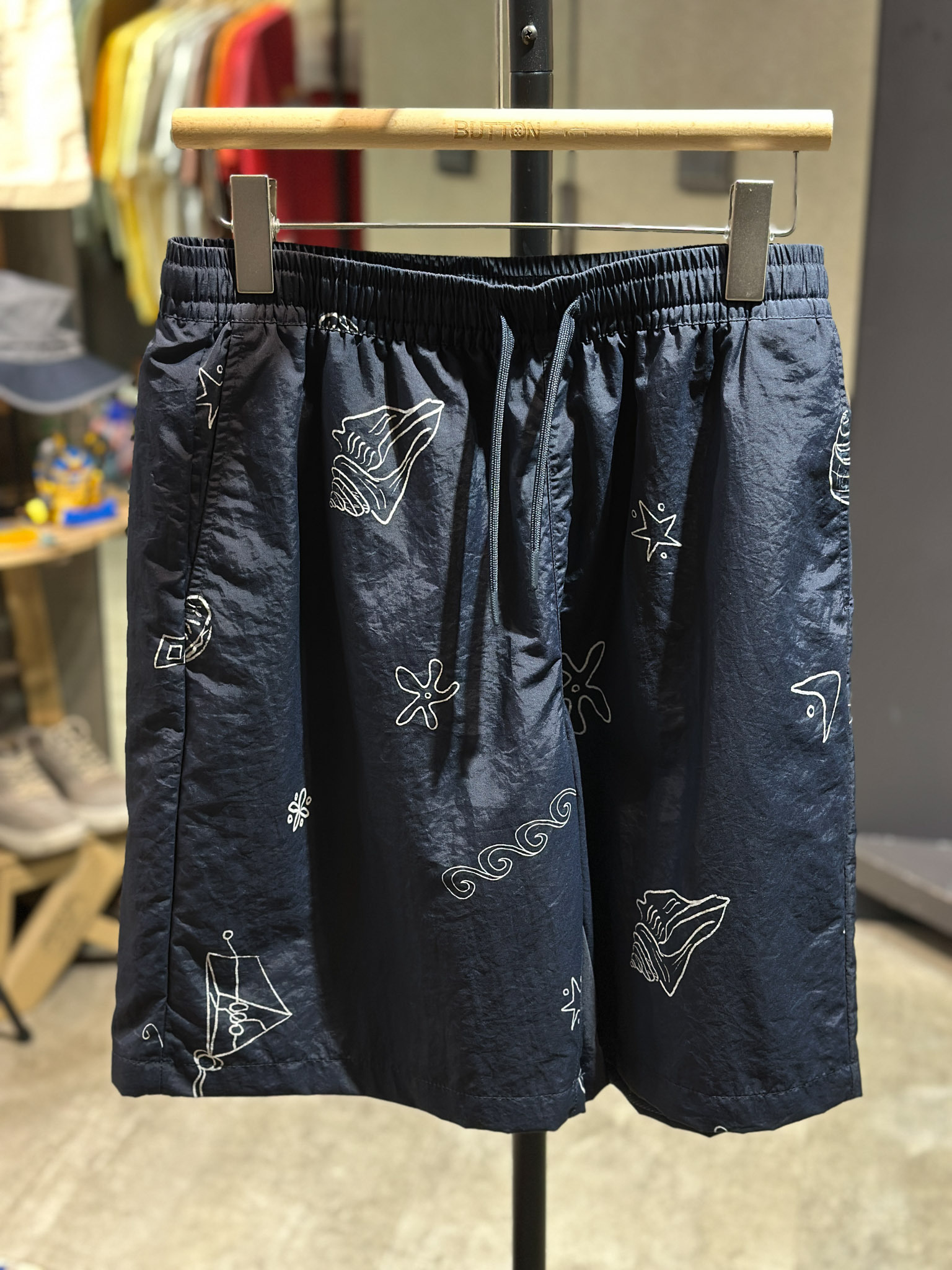 【零碼折扣】Snow Peak X HERSHY Graphic Short 聯名 夏日風情海邊 海灘褲 短褲 S25MMWSP36