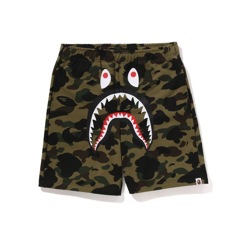 BAPE Camo Shark Sweat Shorts "Yellow" 鯊魚 滿版 噴墨迷彩 短褲 褲子 綠黃 1M30153005-GN [台灣現貨]