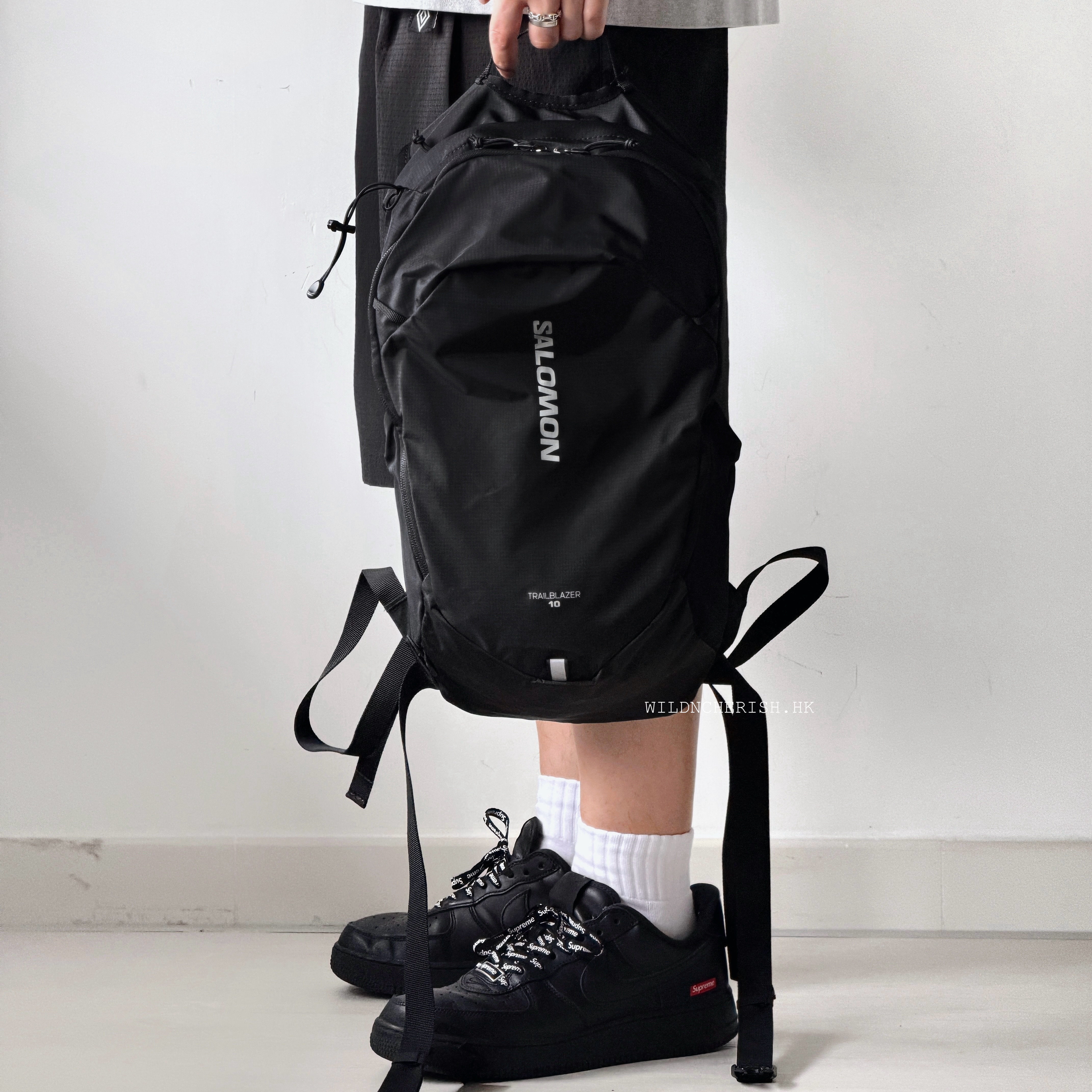 現貨 | Salomon TRAILBLAZER 10 輕量 多功能背包 黑色