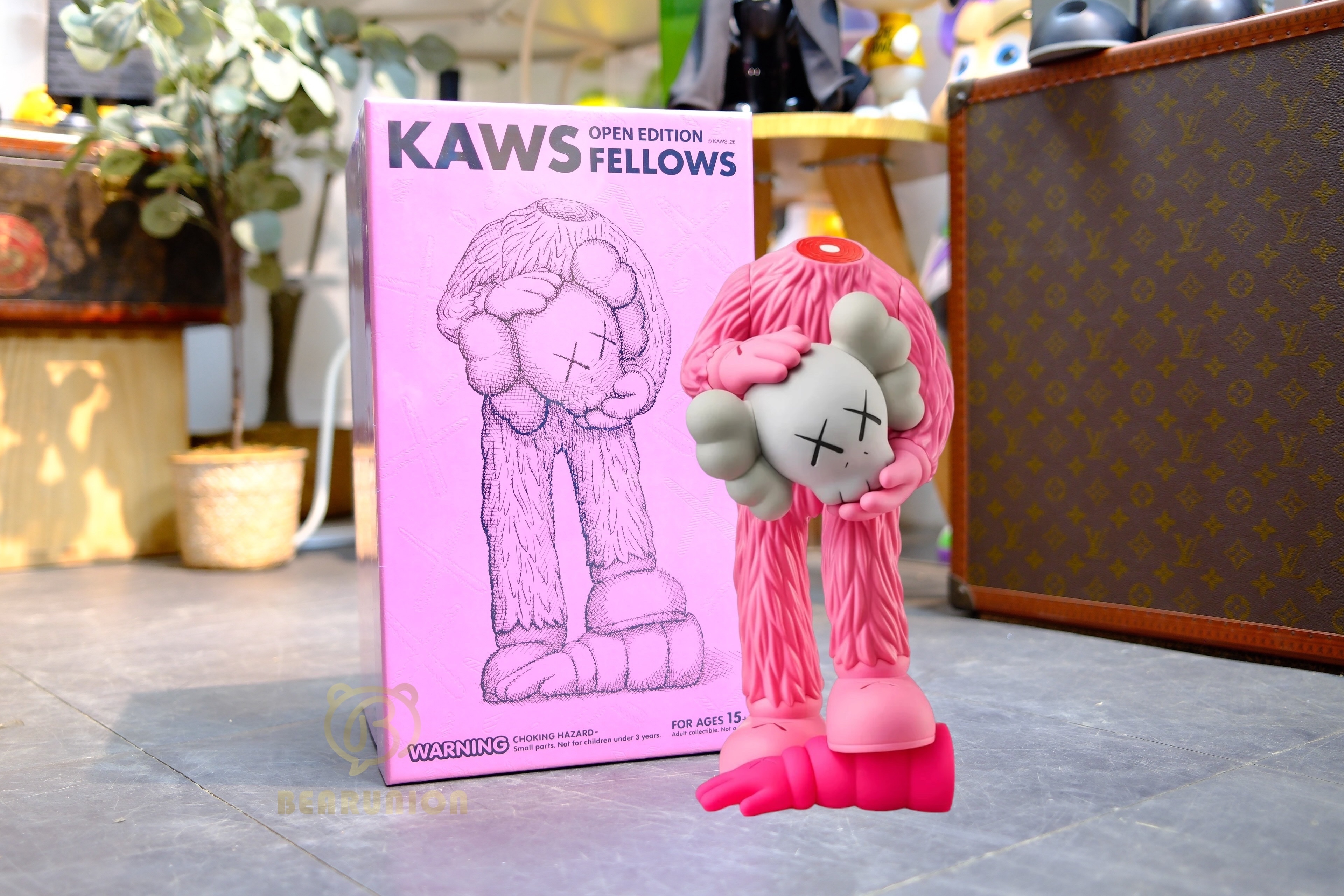 🎏預訂🎏 KAWS FELLOWS PINK